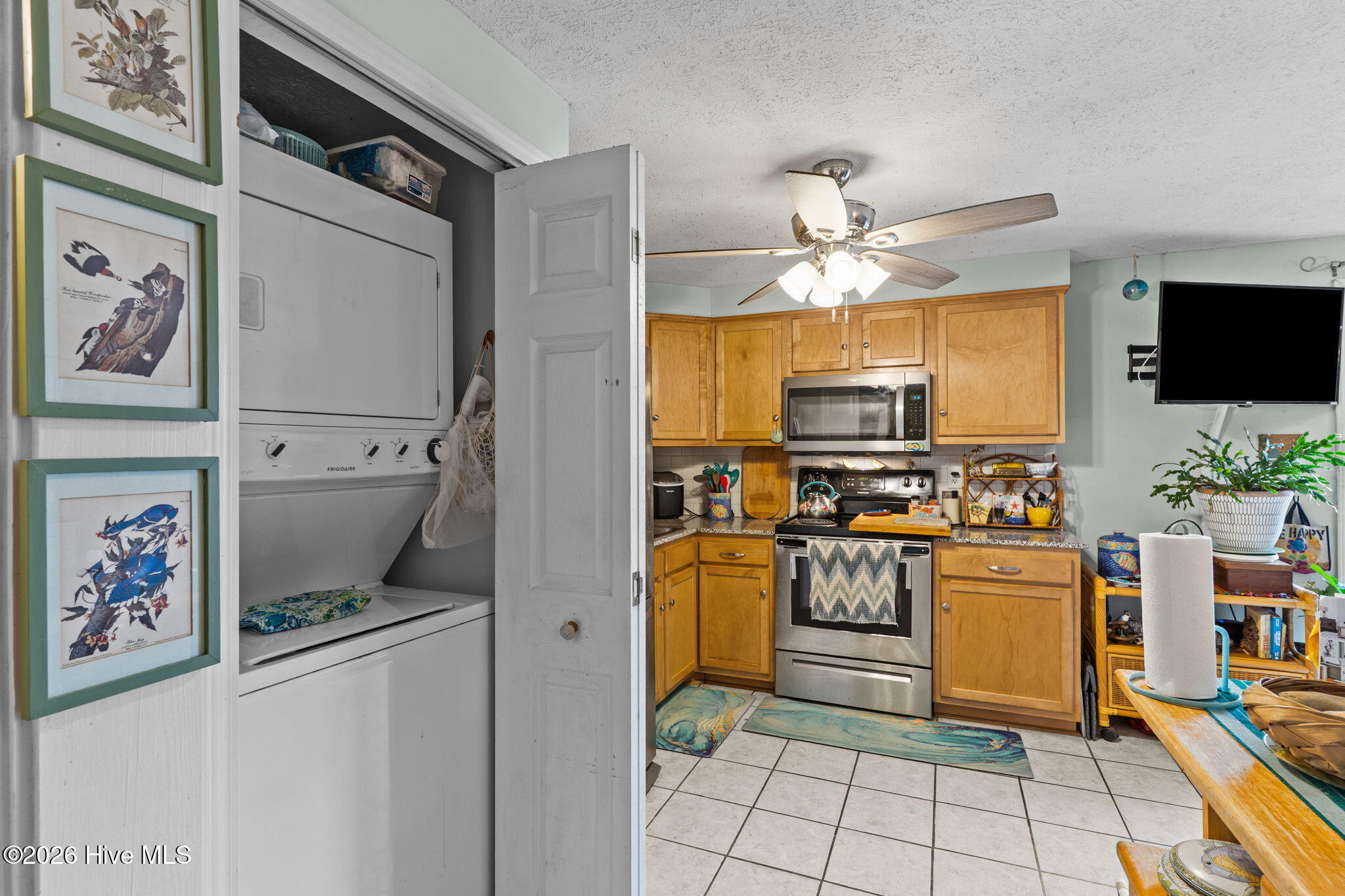 100545884 | Photo 16