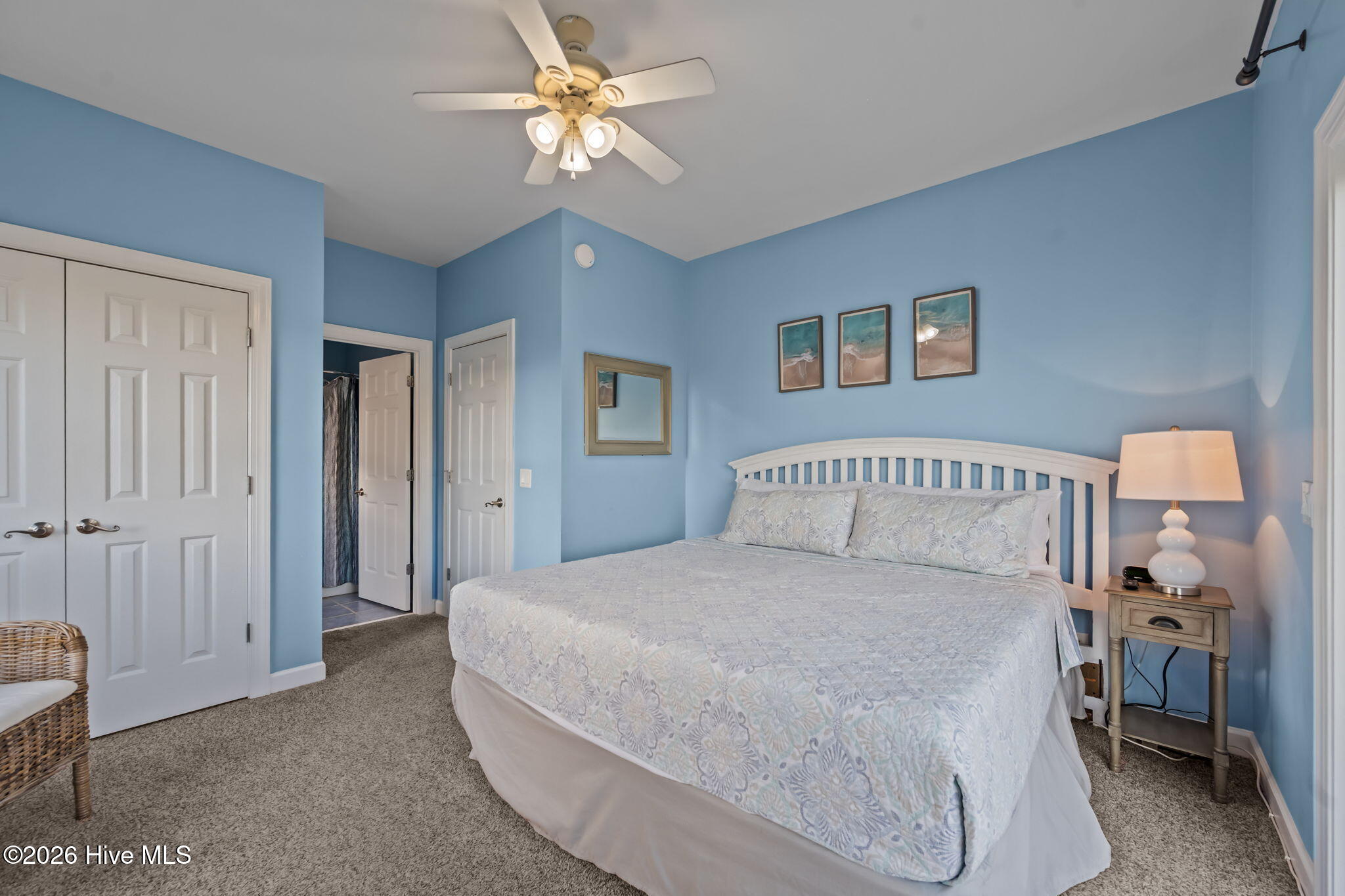 100565208 | Photo 48