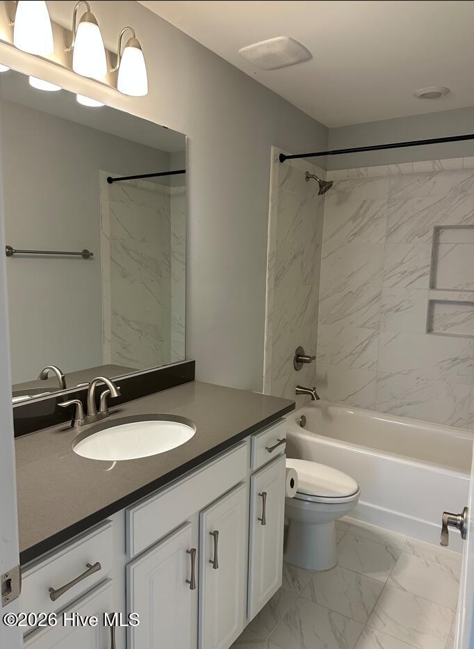 100548934 | Photo 27