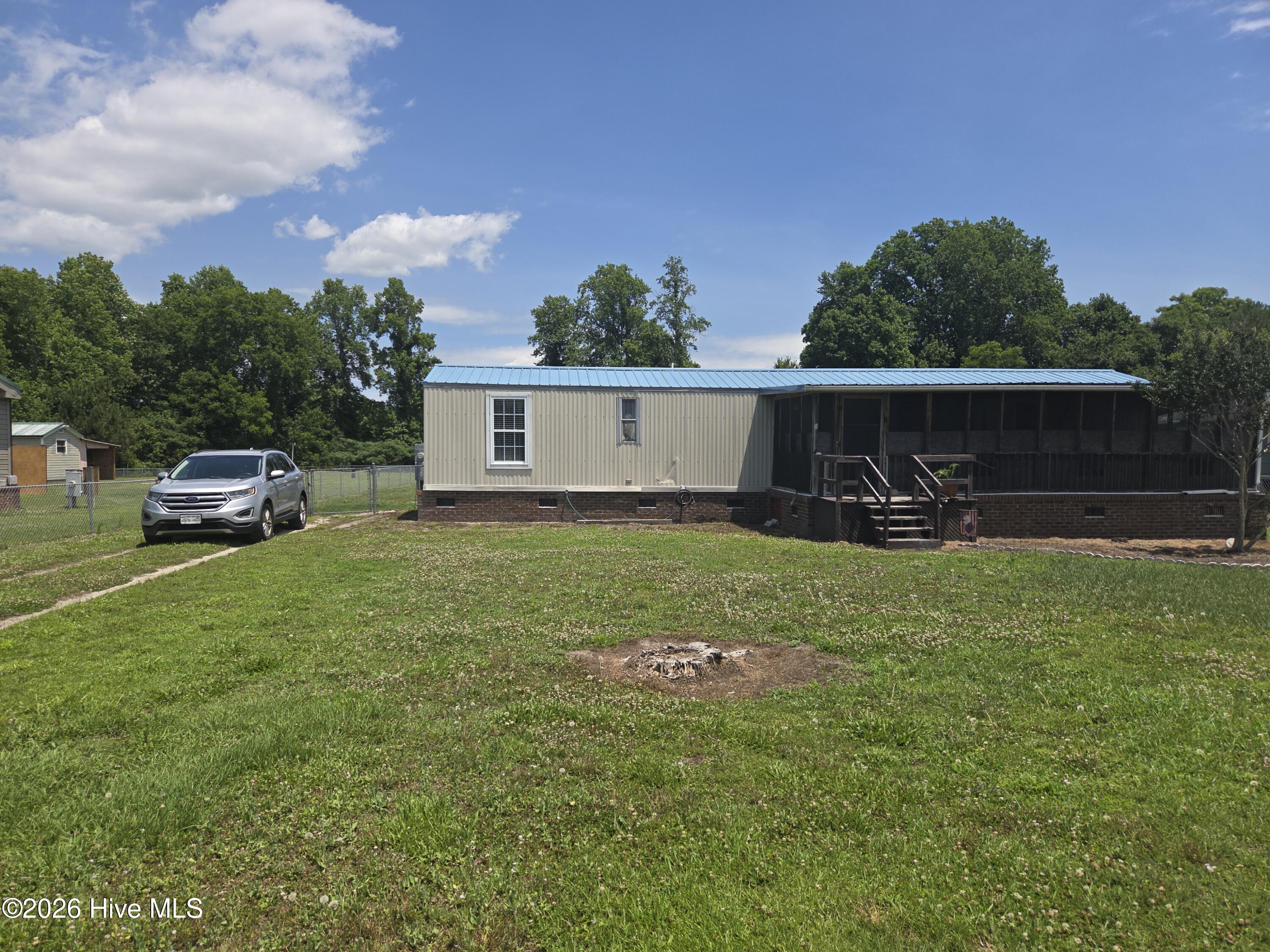 1133 S Parker Road,Holly Ridge