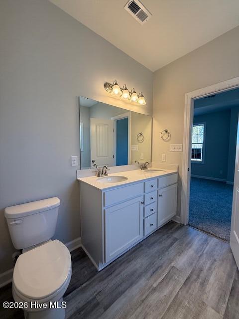 100538843 | Photo 59