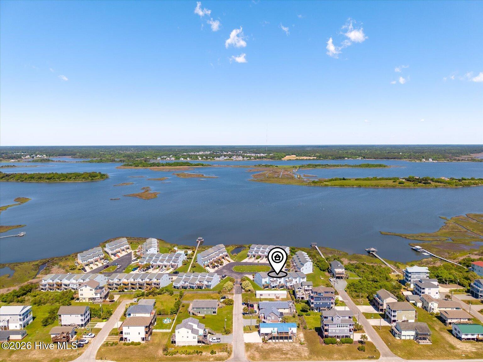 100570154 | Photo 30