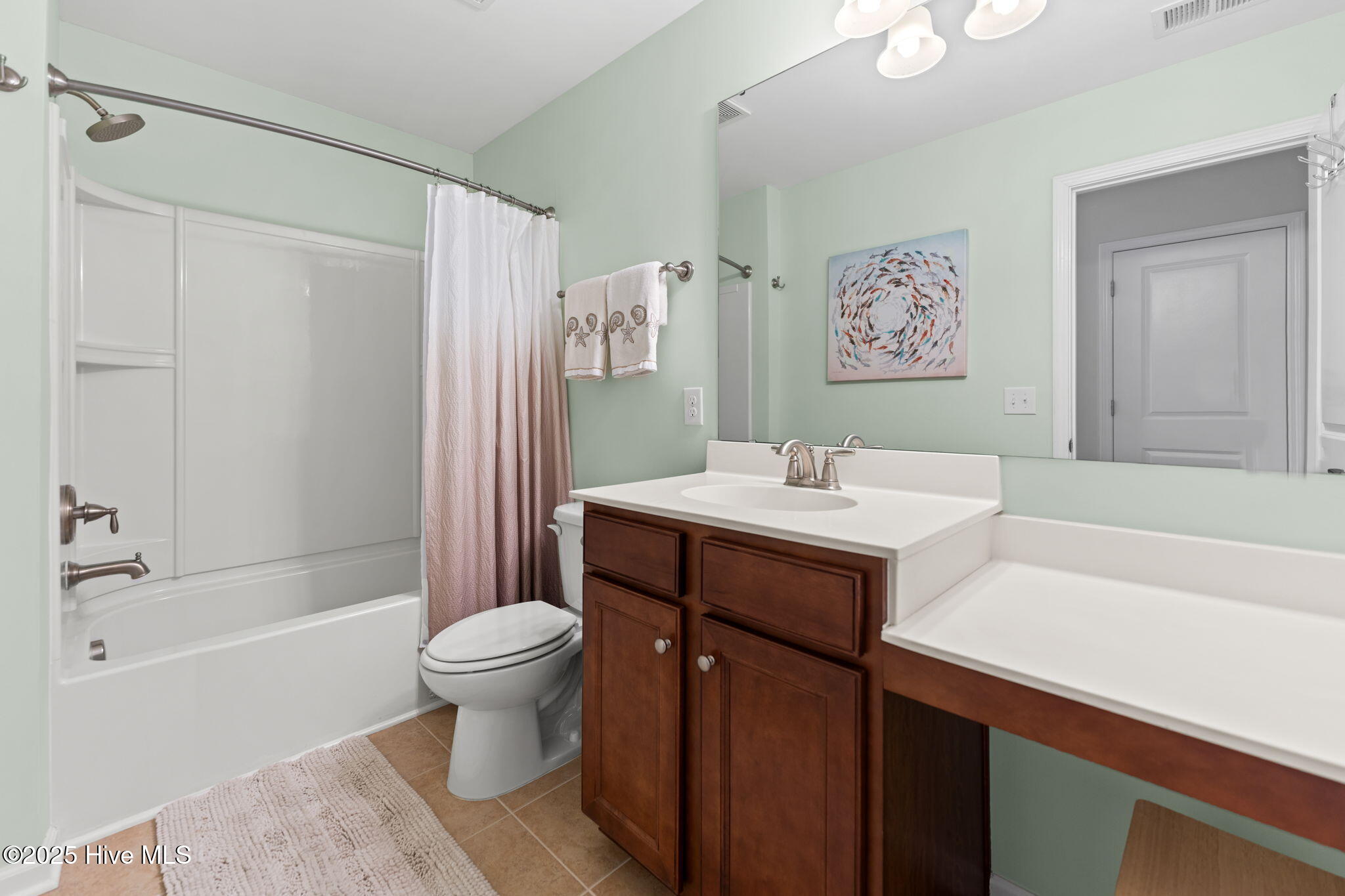 100538371 | Photo 42