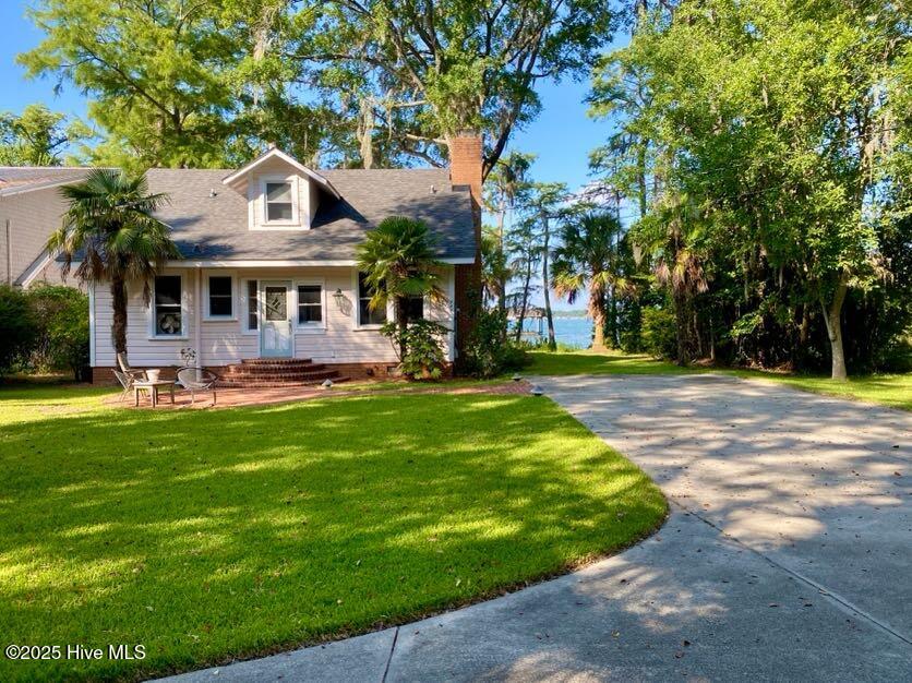 Homes for sale in Elizabethtown, NC | 940 White Lake Dr, Elizabethtown, NC 28337 | MLS# 100521475