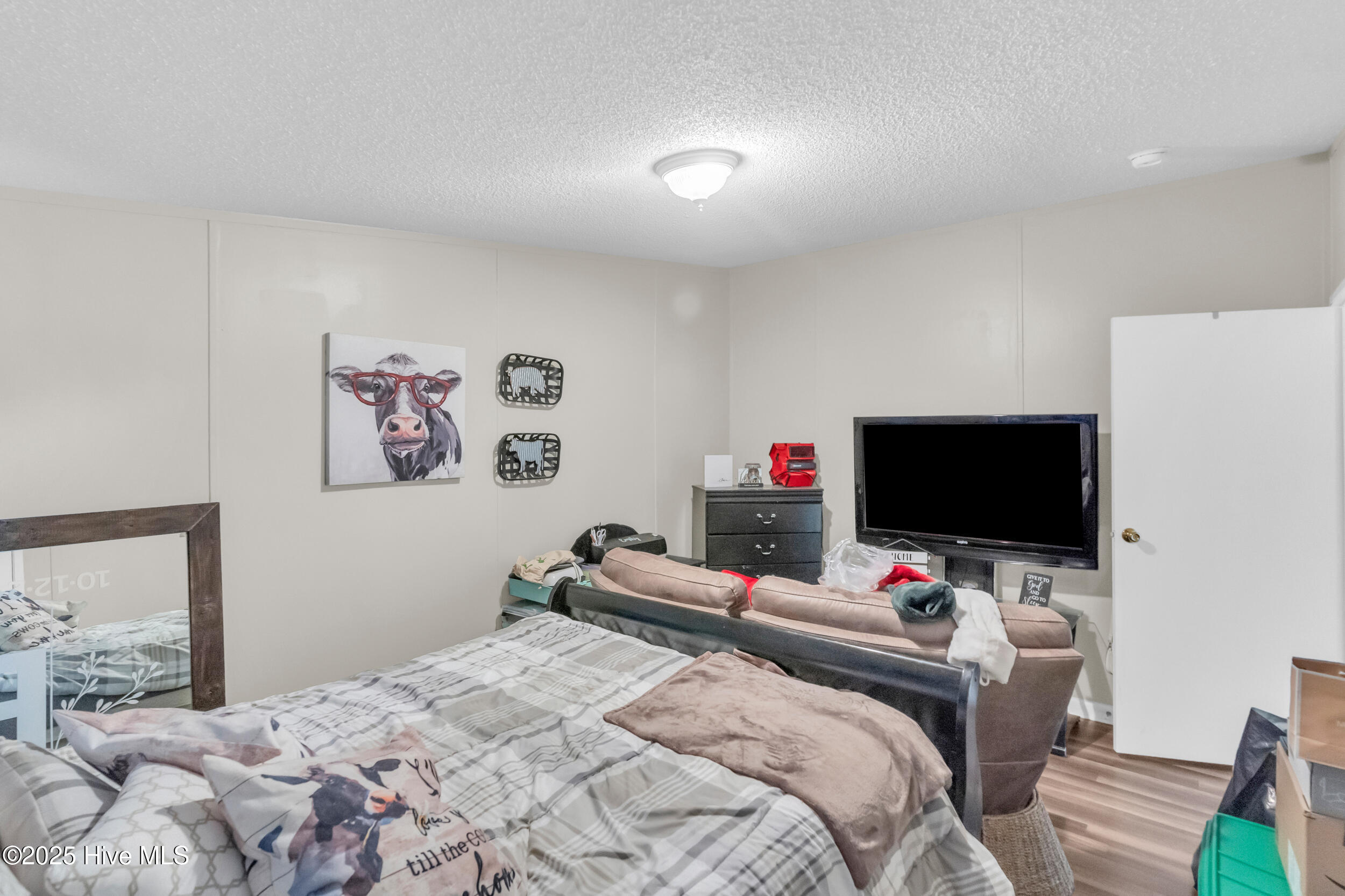 100543887 | Photo 26