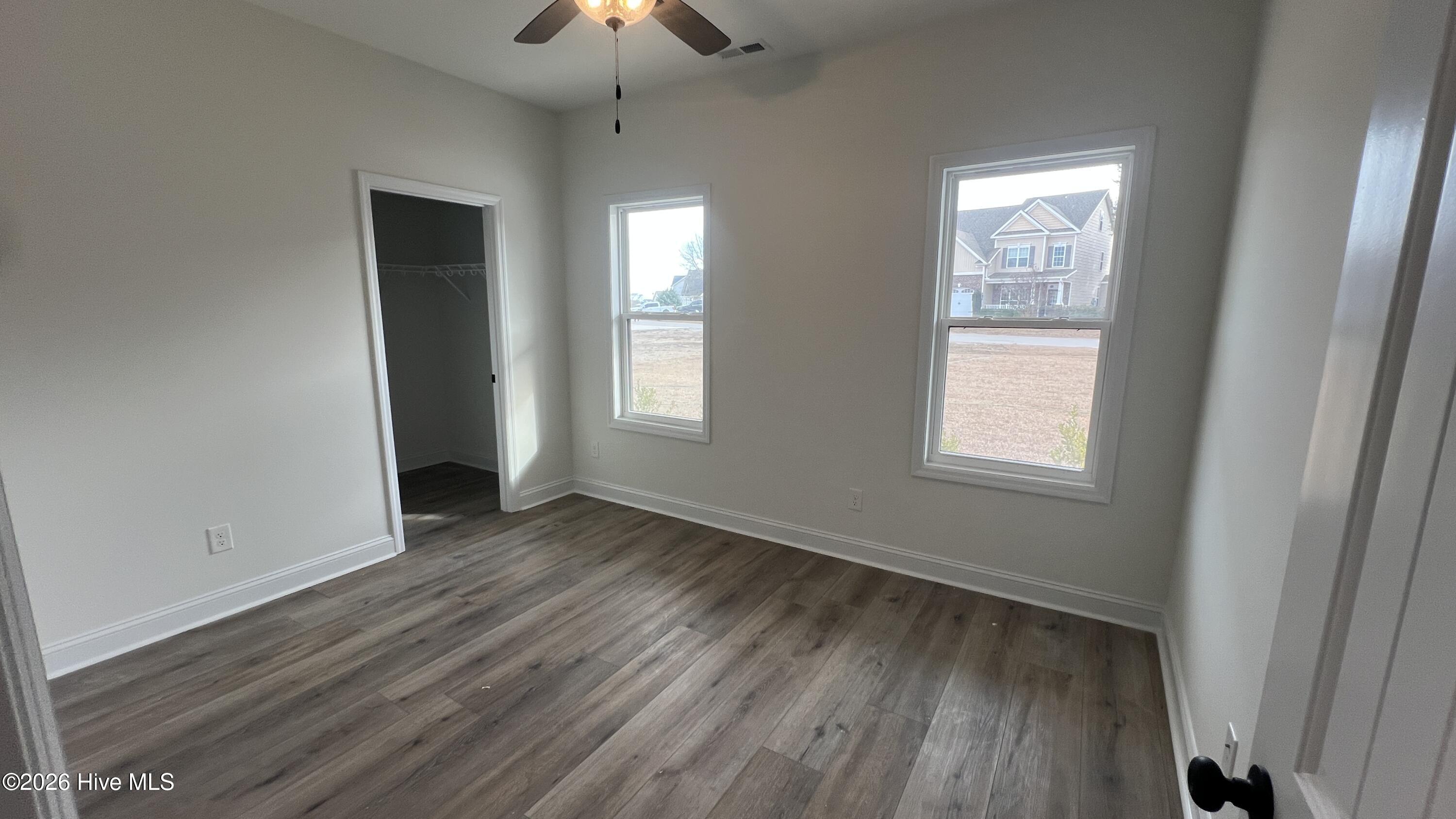 100525179 | Photo 19