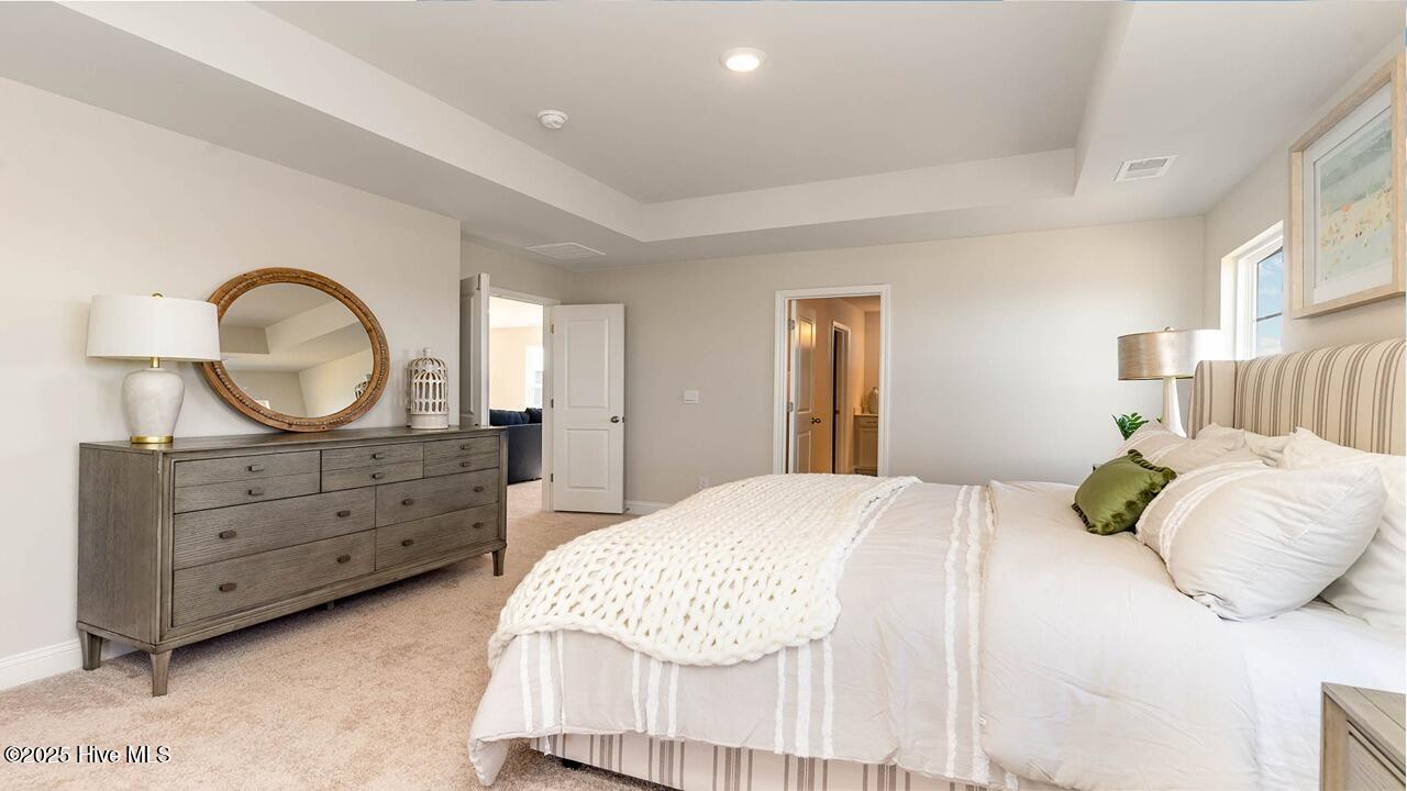 100557911 | Photo 22