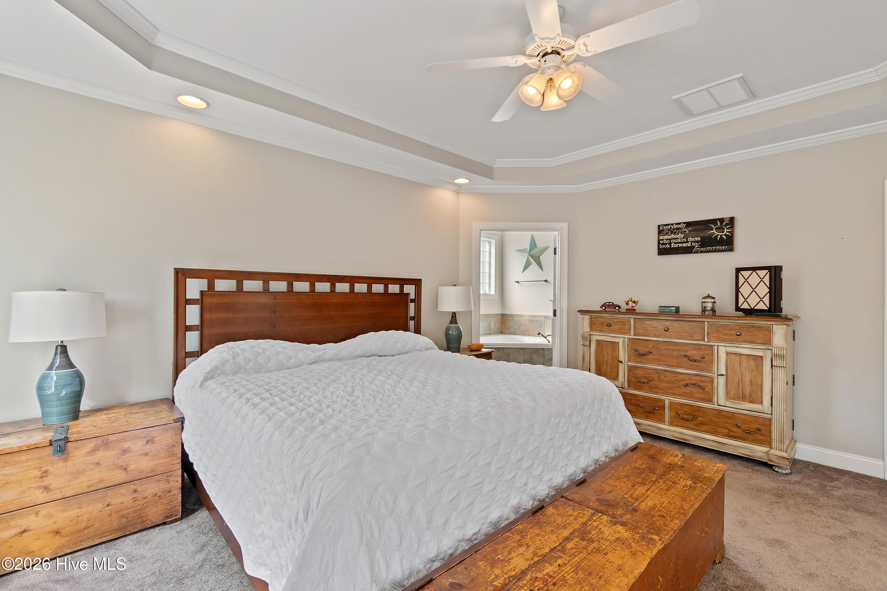 100554573 | Photo 26