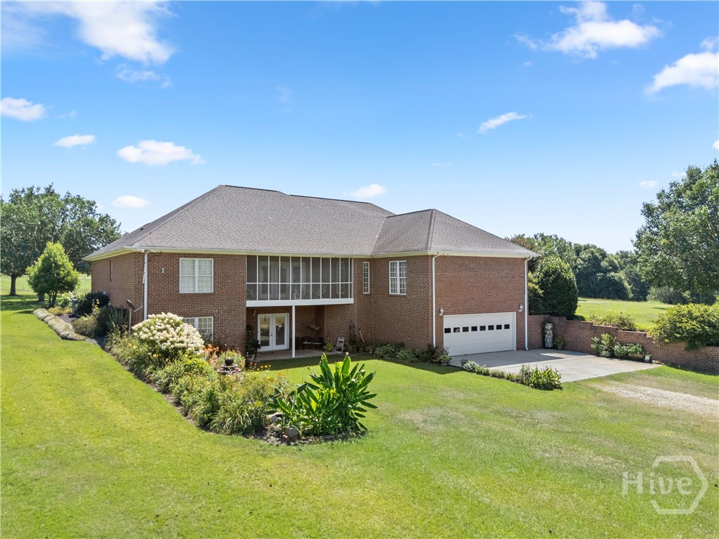 1121 Beacon Light Road