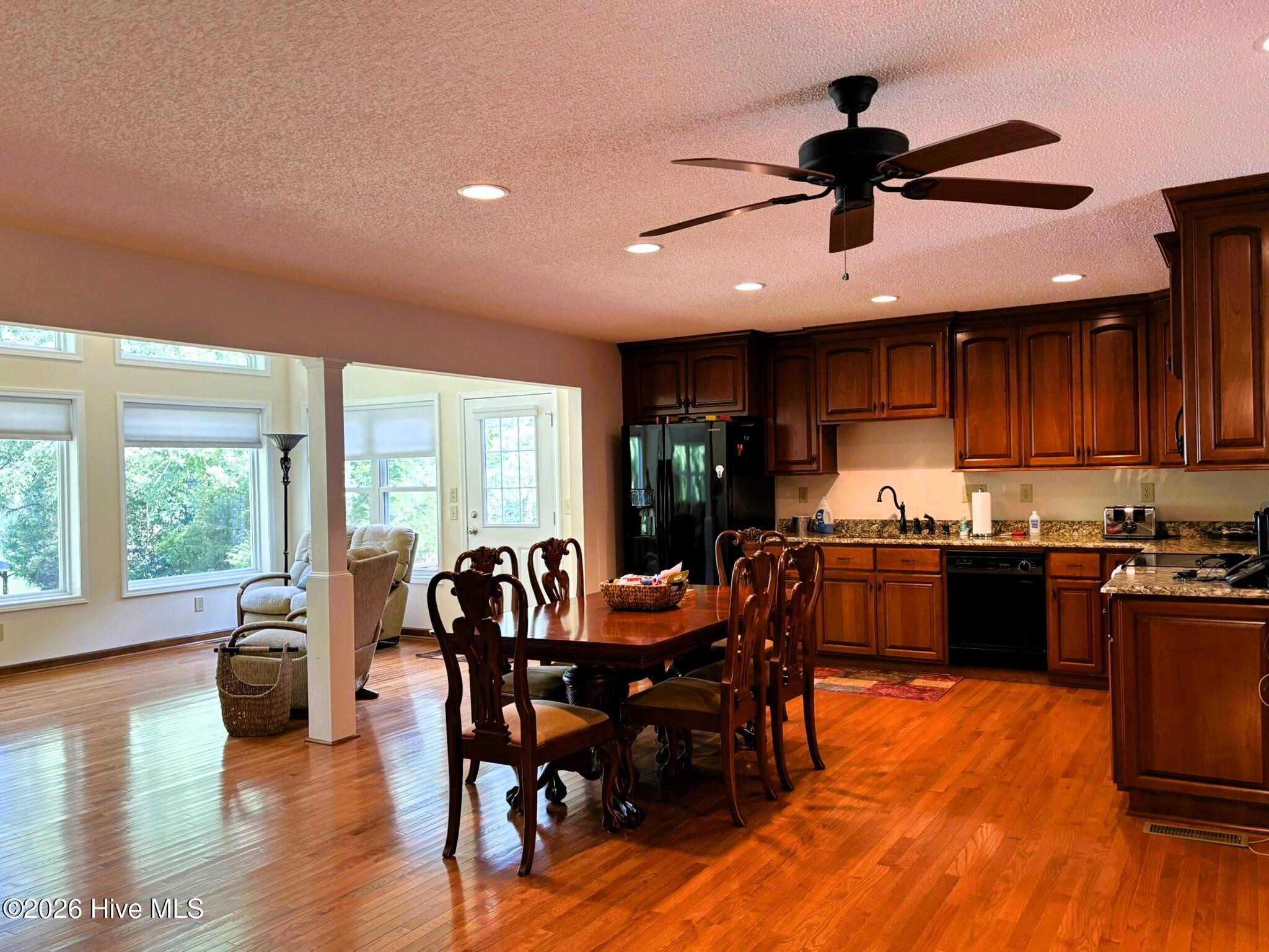Kitchen Open Concept