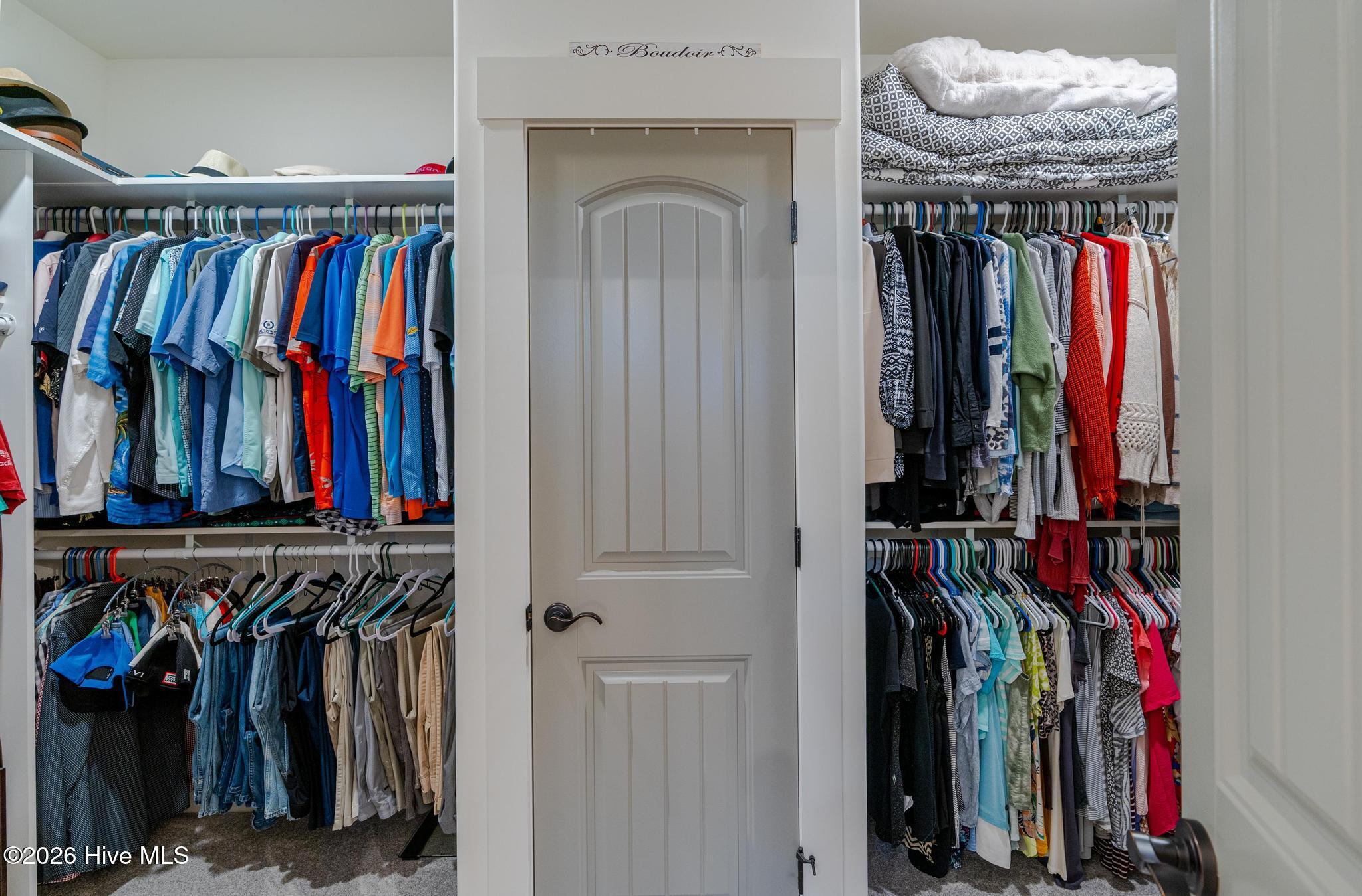 100561438 | Photo 33