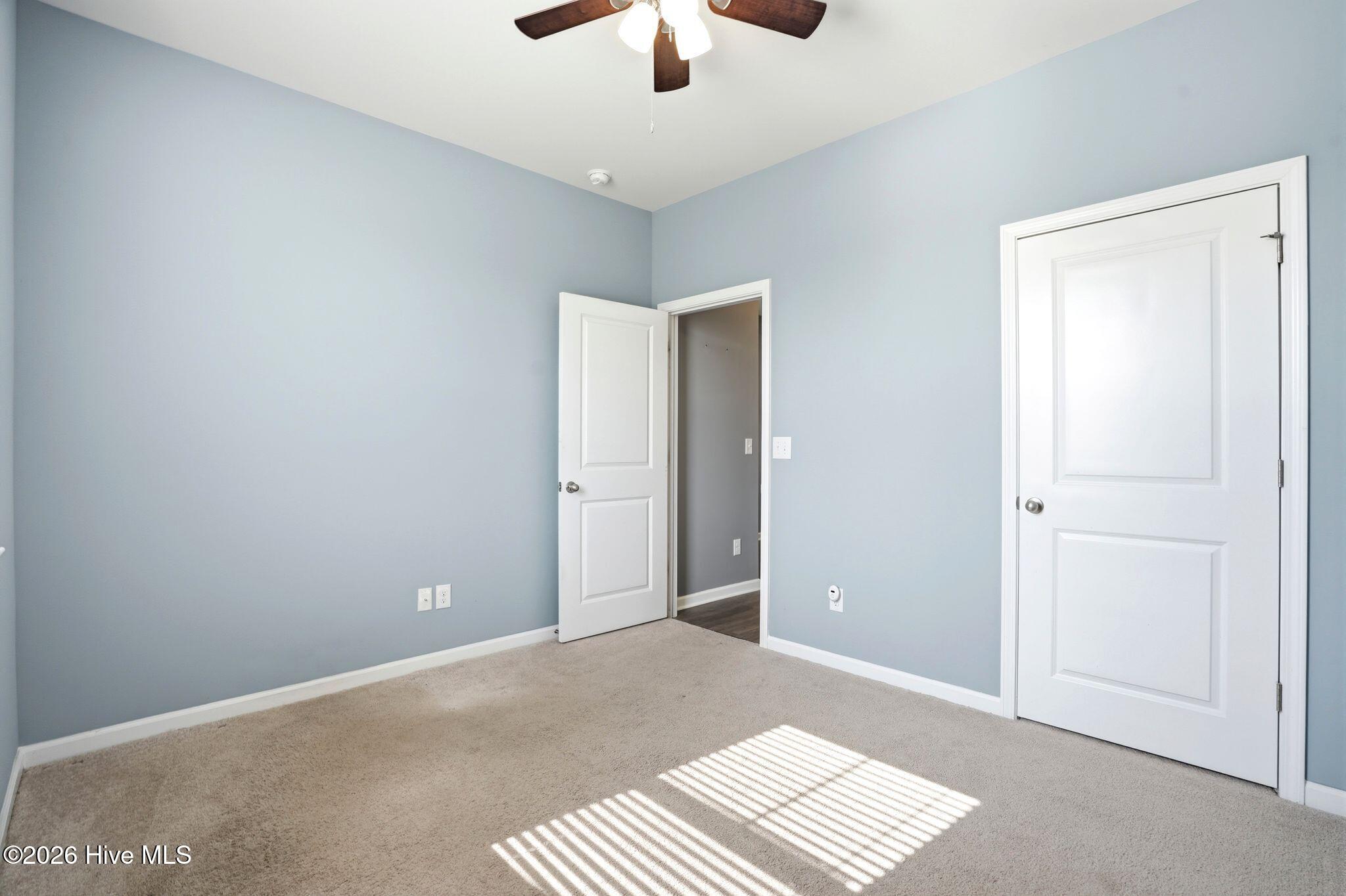 100562900 | Photo 24