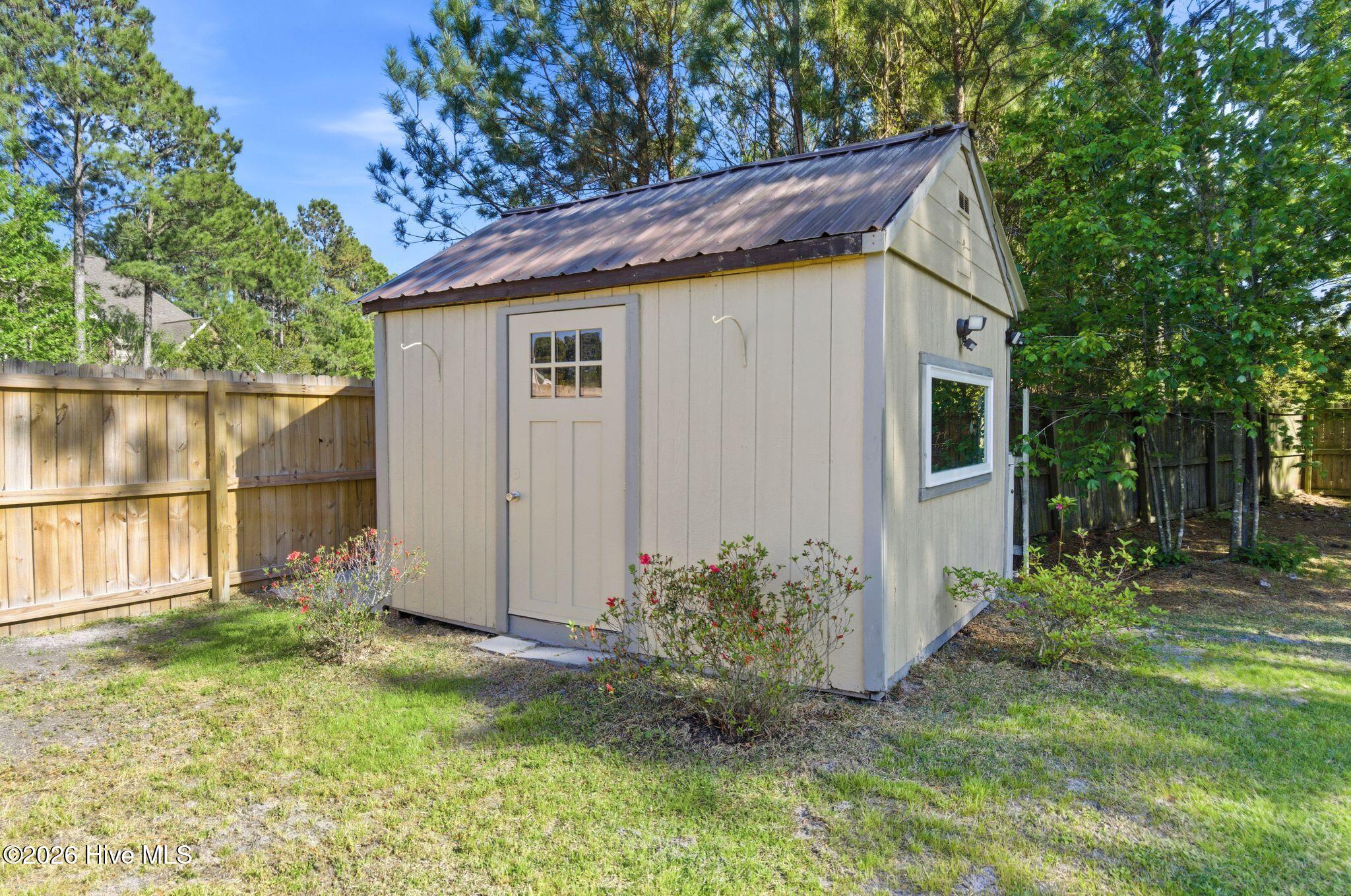 100566859 | Photo 68