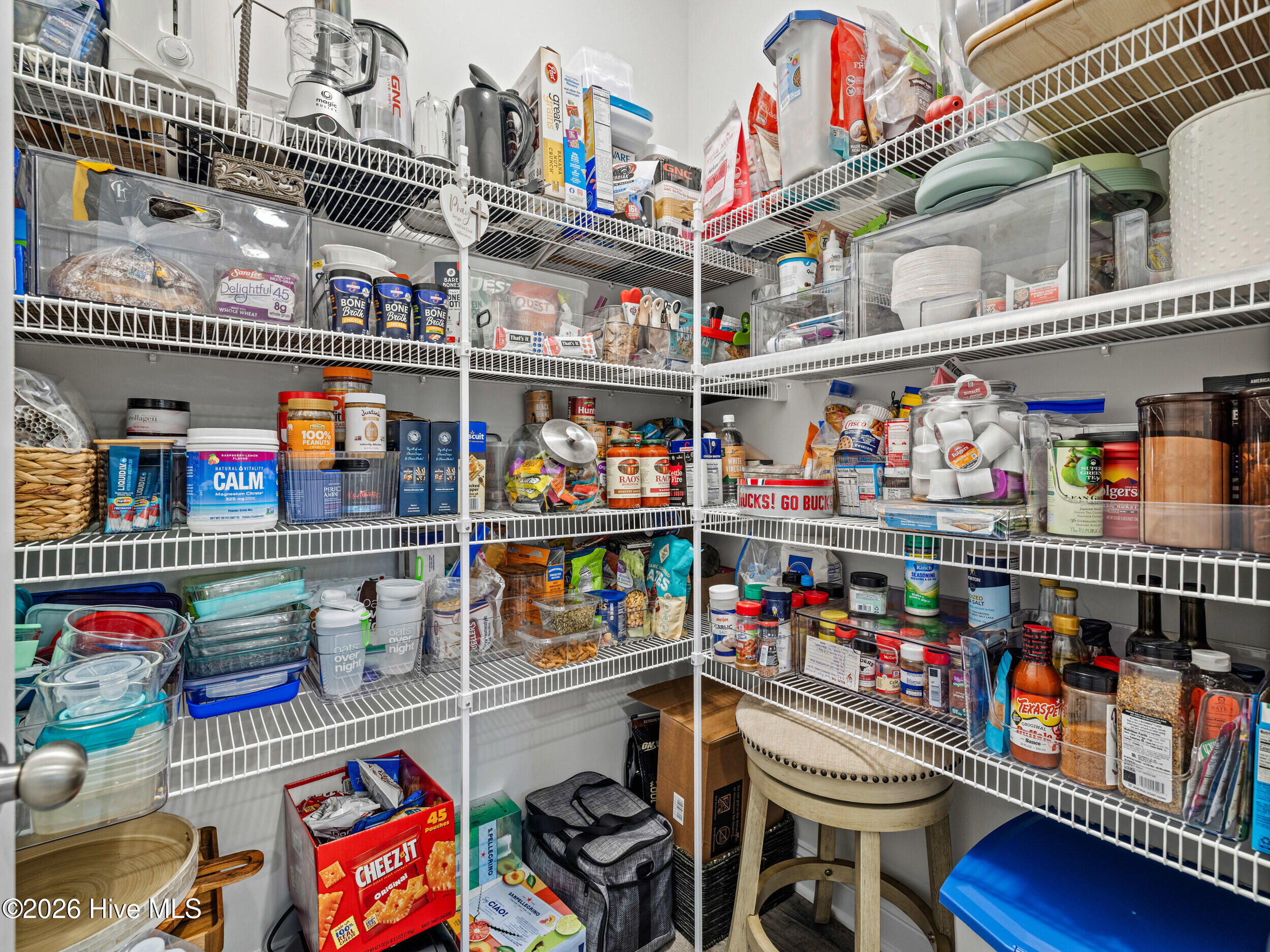 100569509 | Photo 26