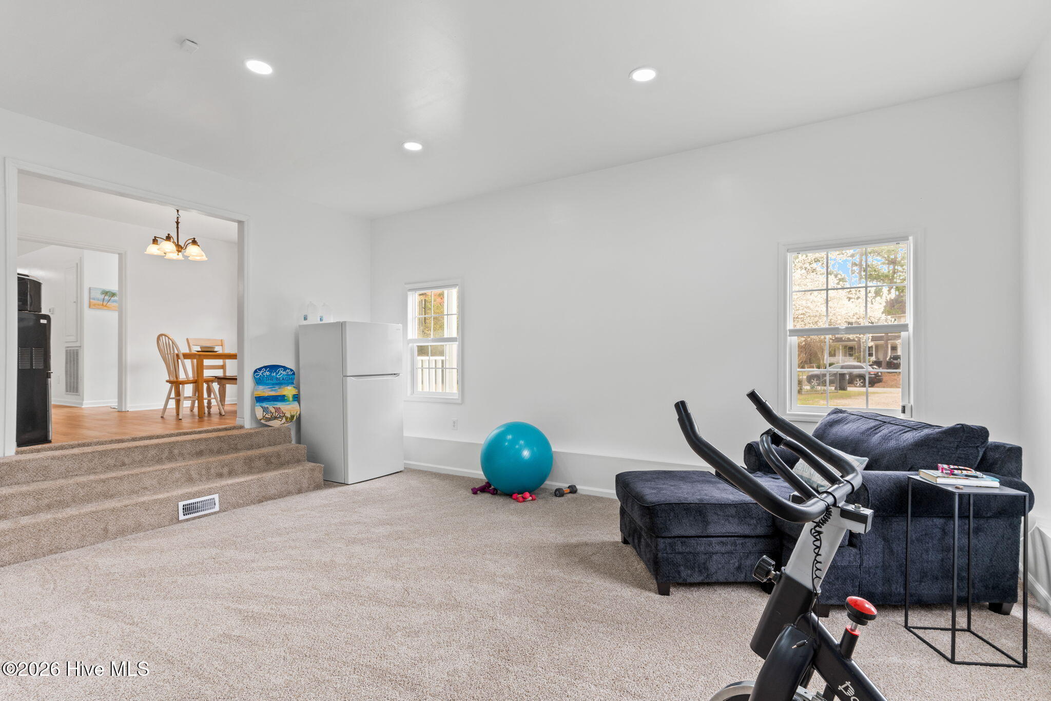 100559662 | Photo 23