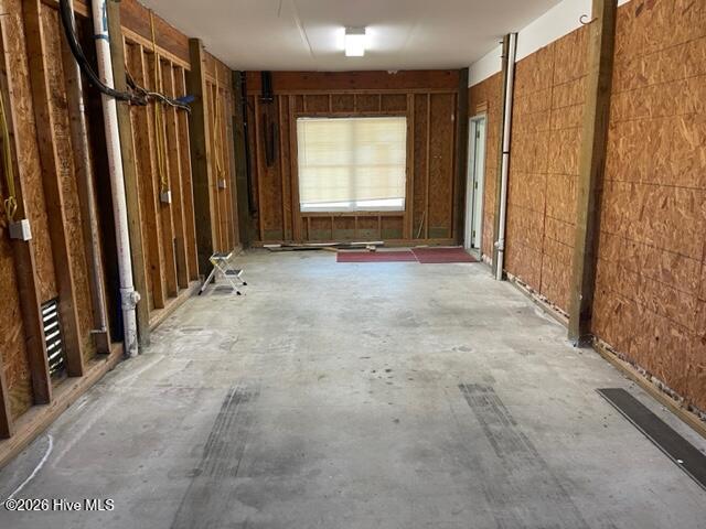 100561864 | Photo 28