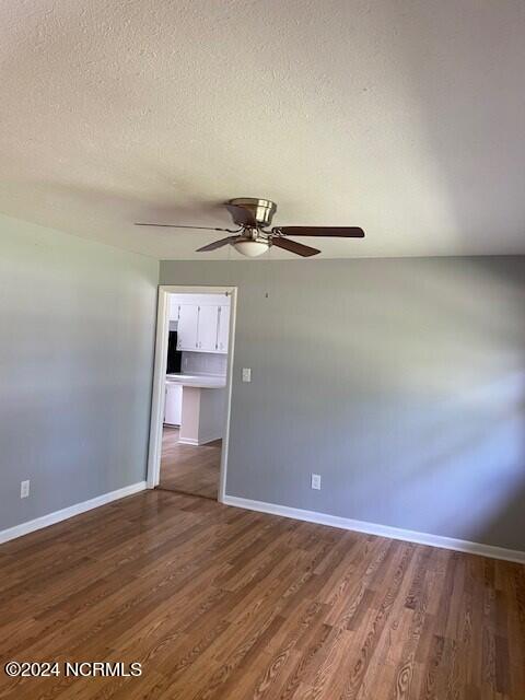 100533796 | Photo 13