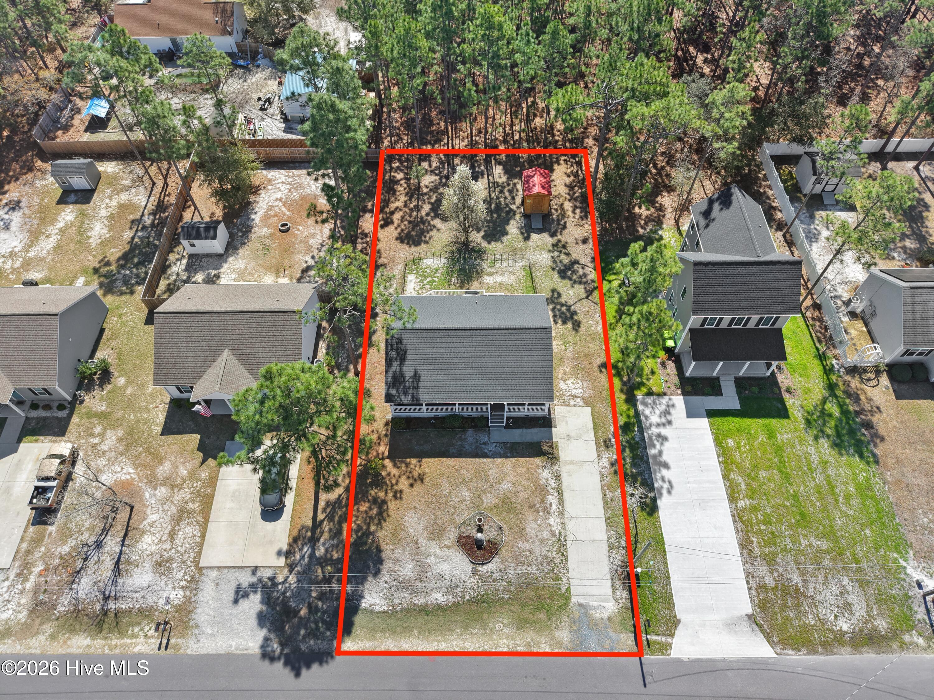 100561702 | Photo 32