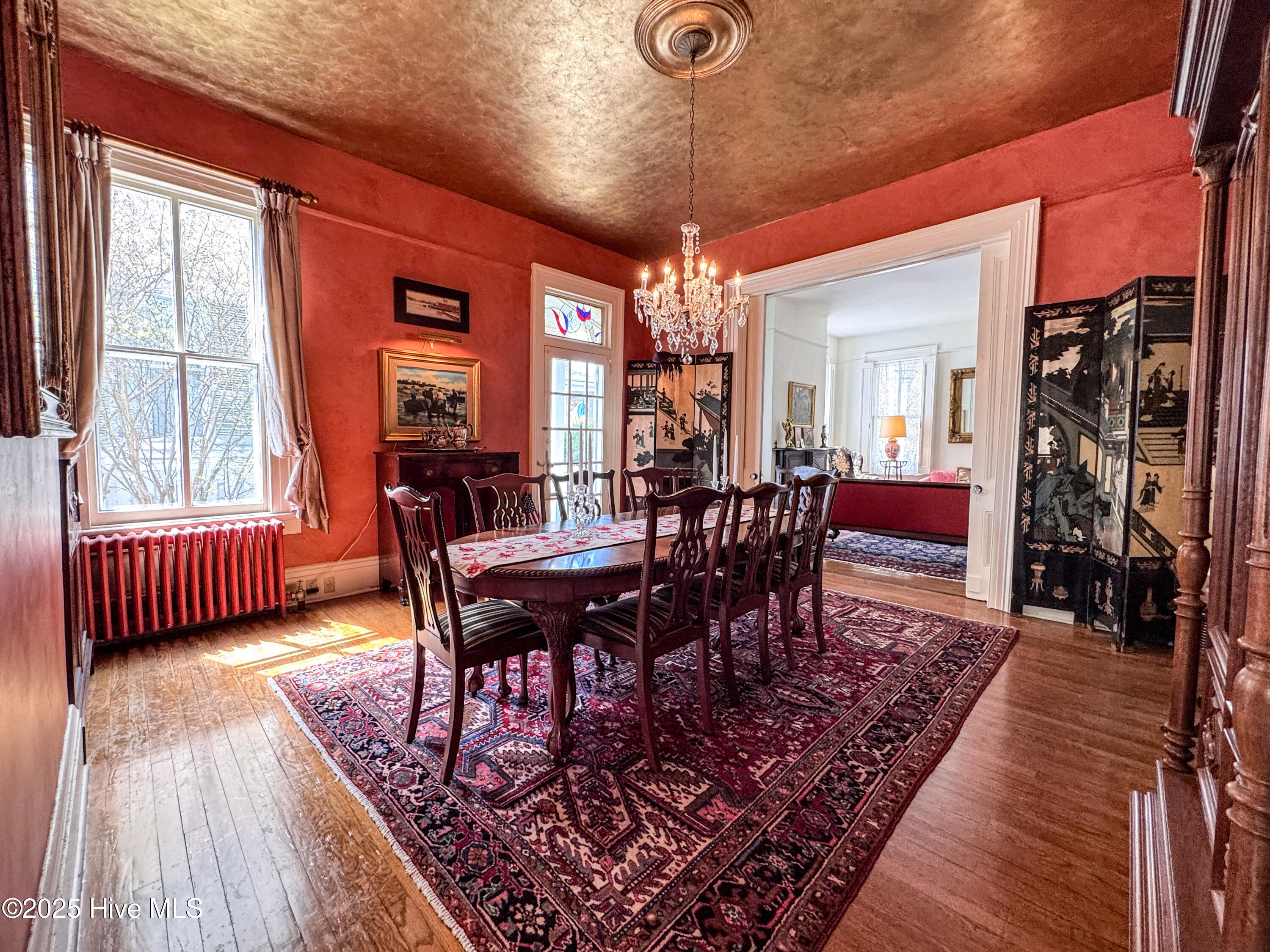 100501936 | Photo 26