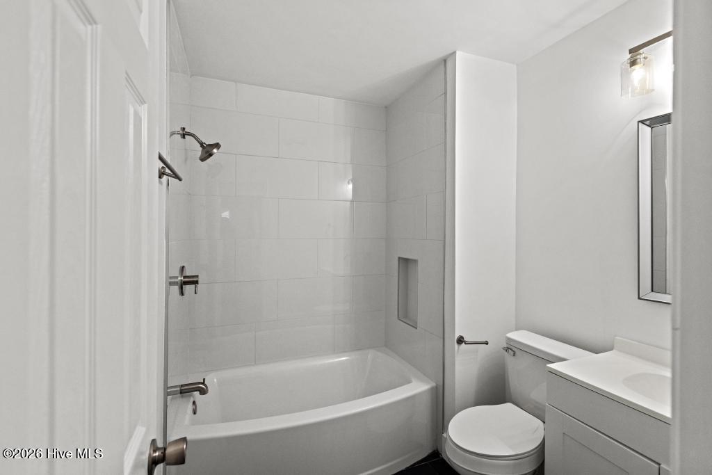 411 Myrtlewood Circle, Jacksonville, NC, 28546