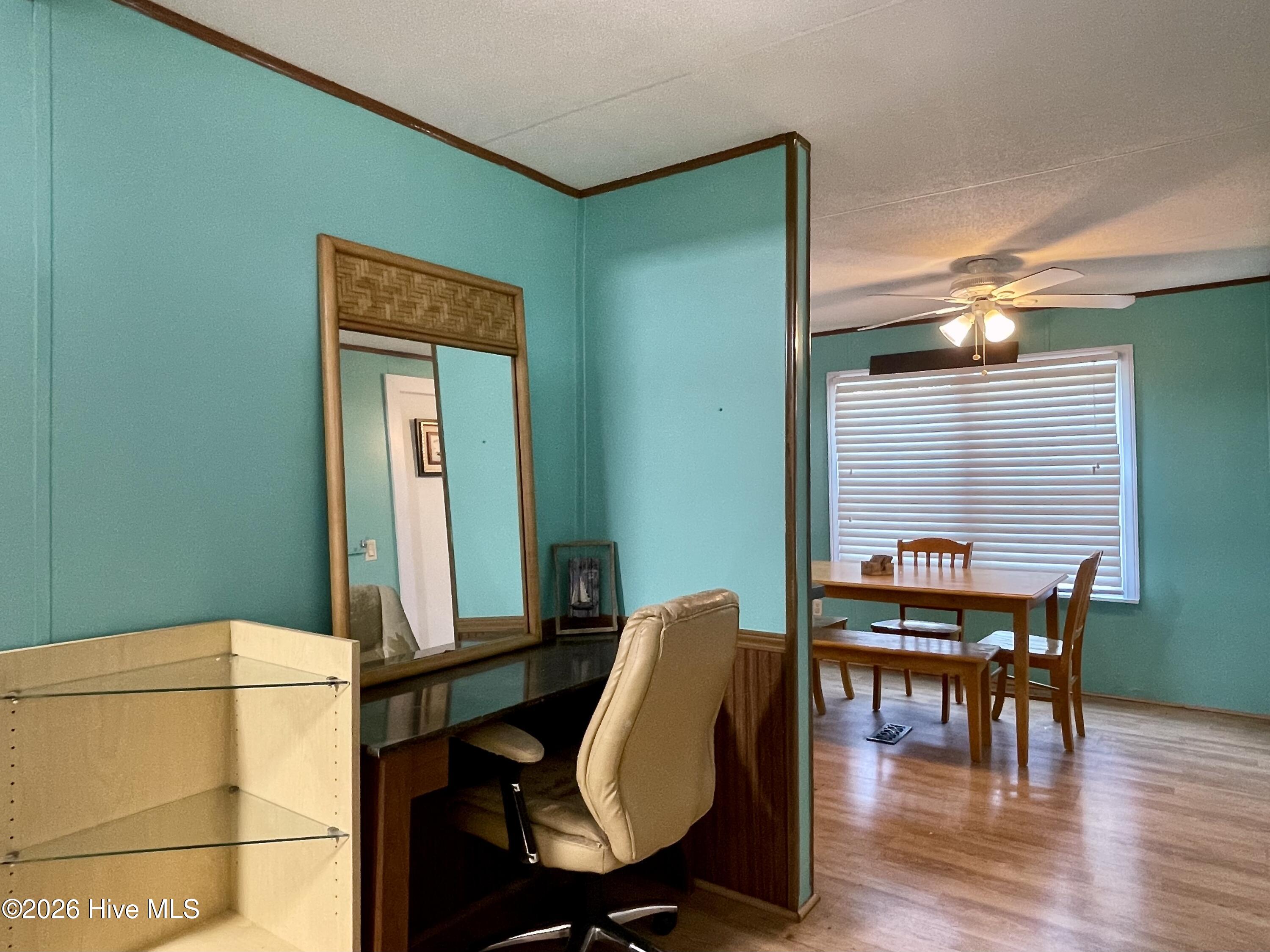 100569888 | Photo 20