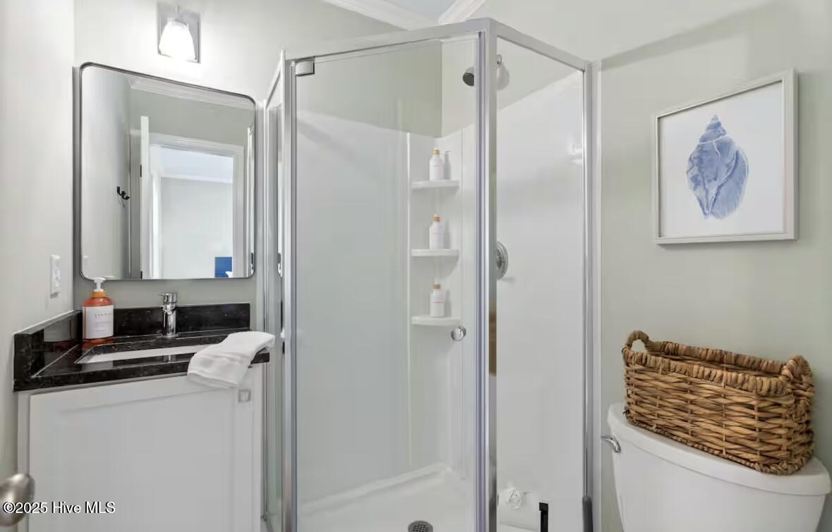 100488865 | Photo 26