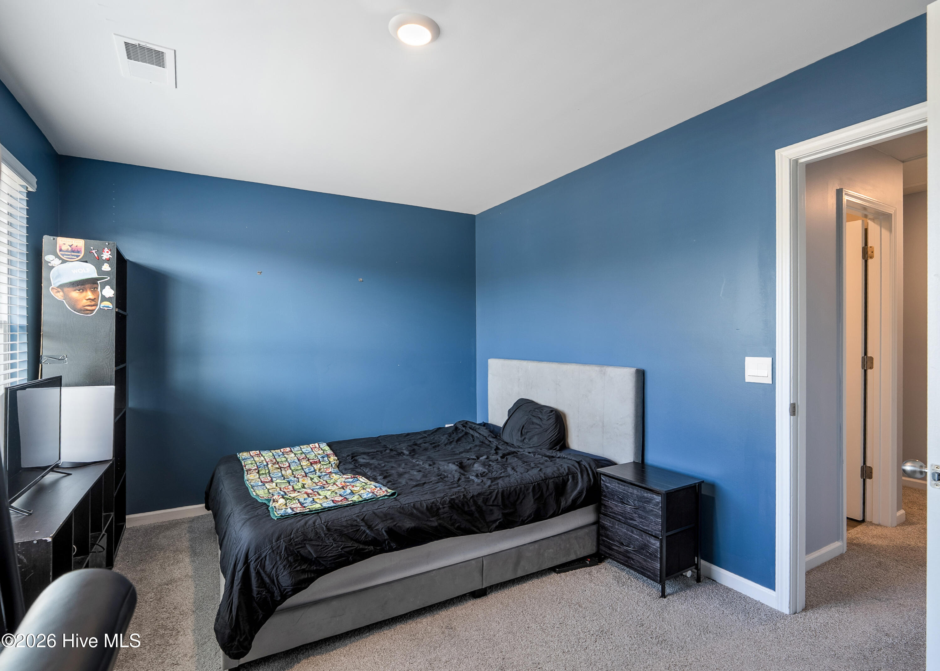 100550400 | Photo 30