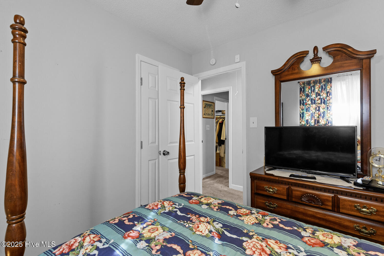 100545994 | Photo 24