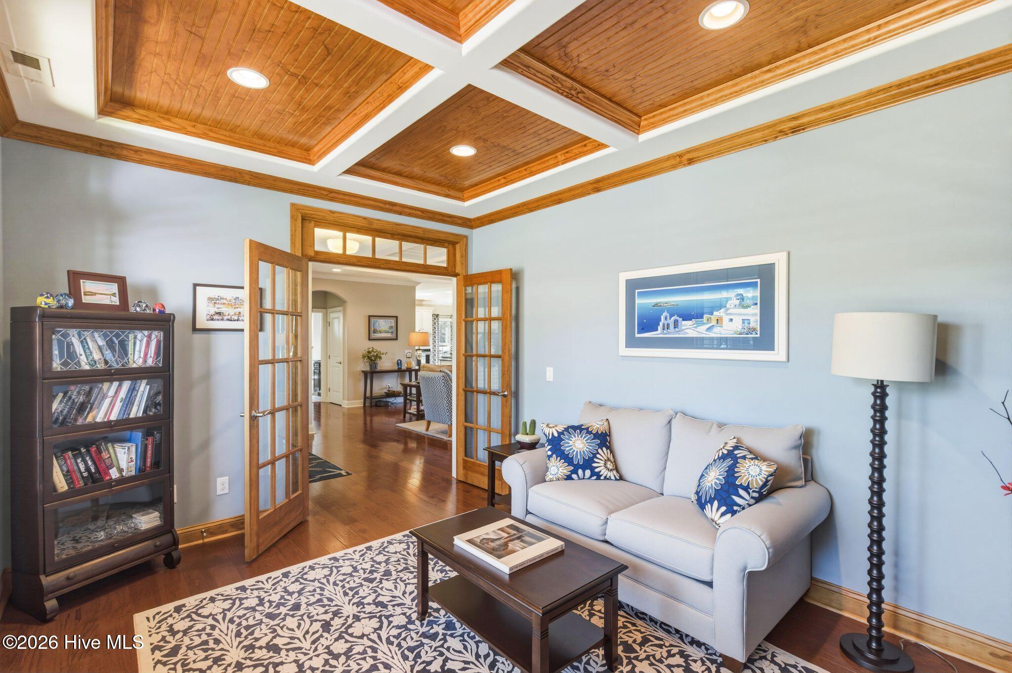 100564432 | Photo 11