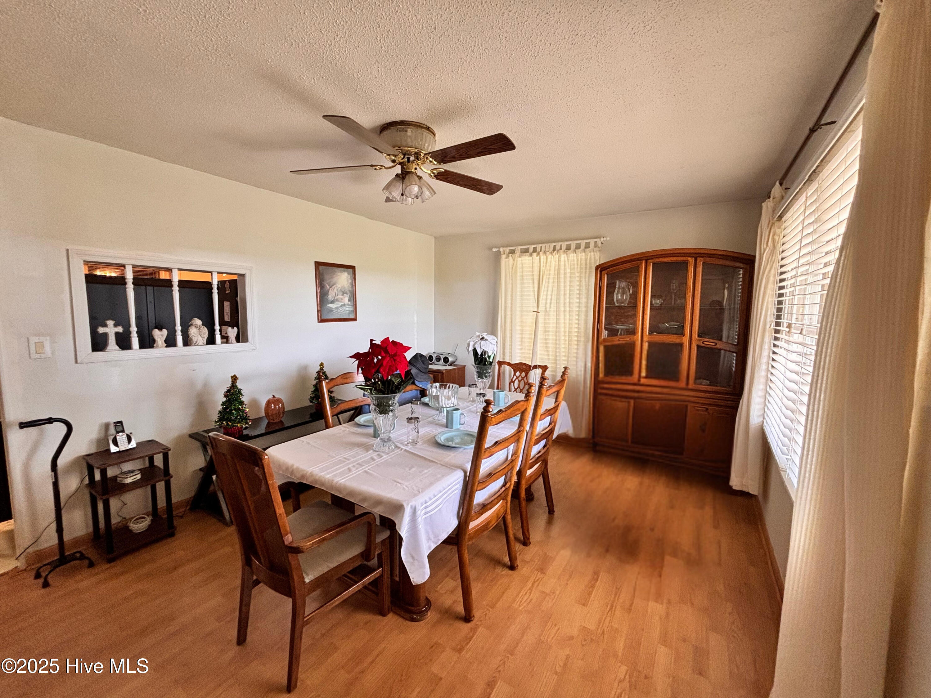 79e649d3-d554-4390-9edf-7ad82d4f1e33