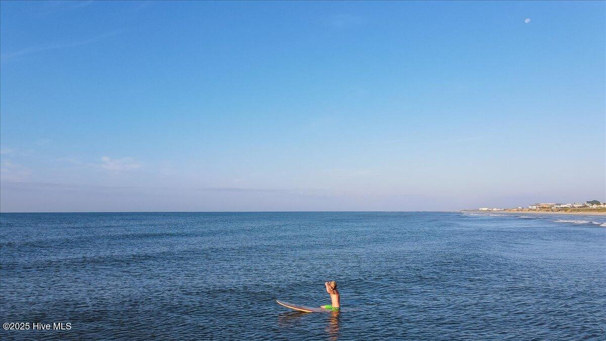 100536969 | Photo 51