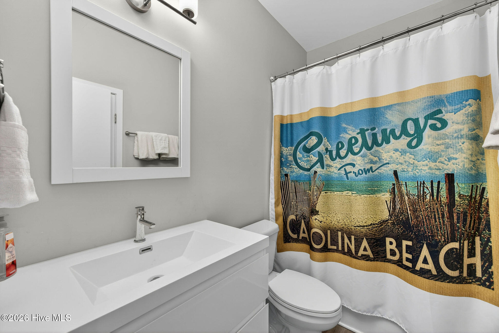 100551628 | Photo 27