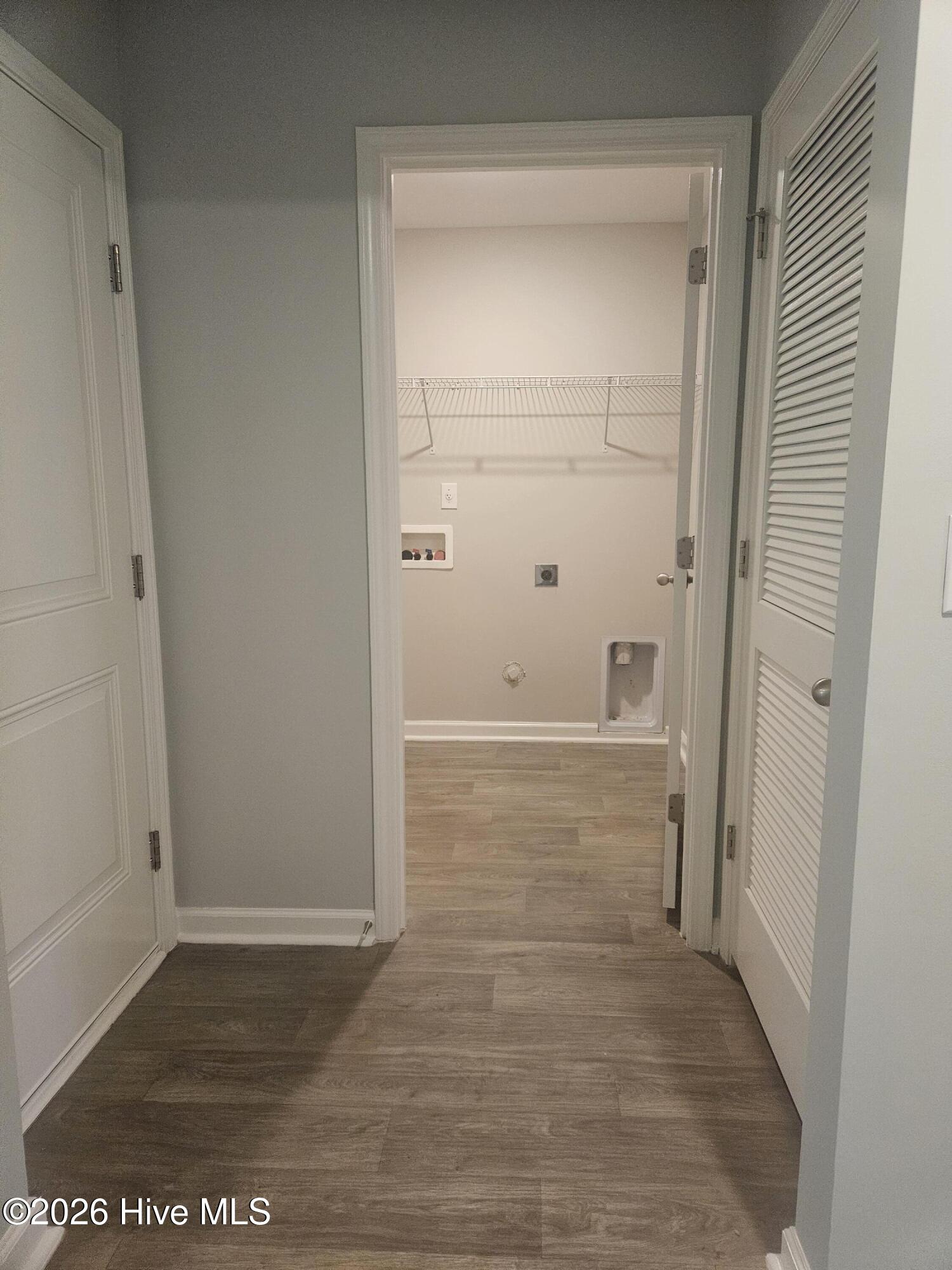 100556834 | Photo 25