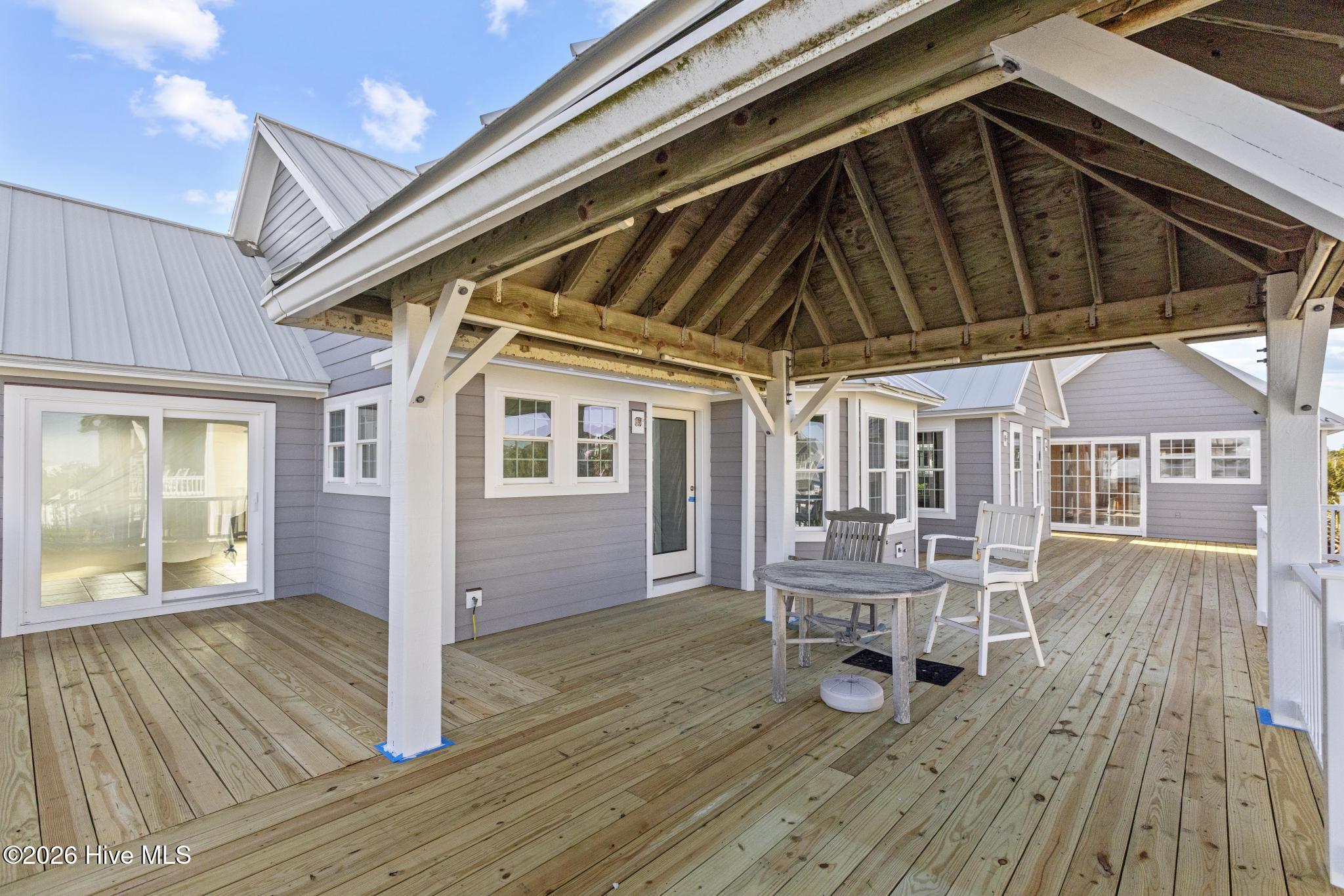 9813 Sandy Court,Emerald Isle