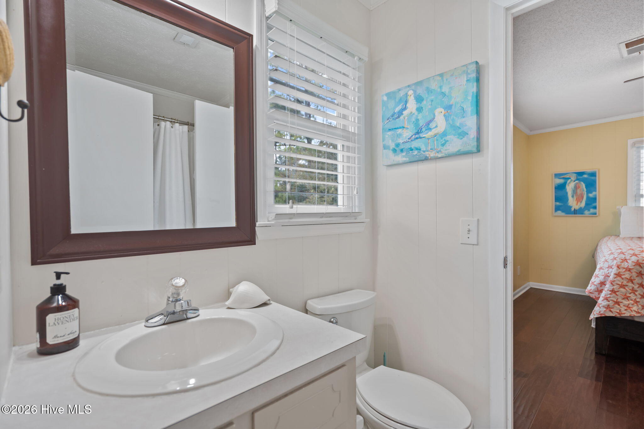 100543033 | Photo 29