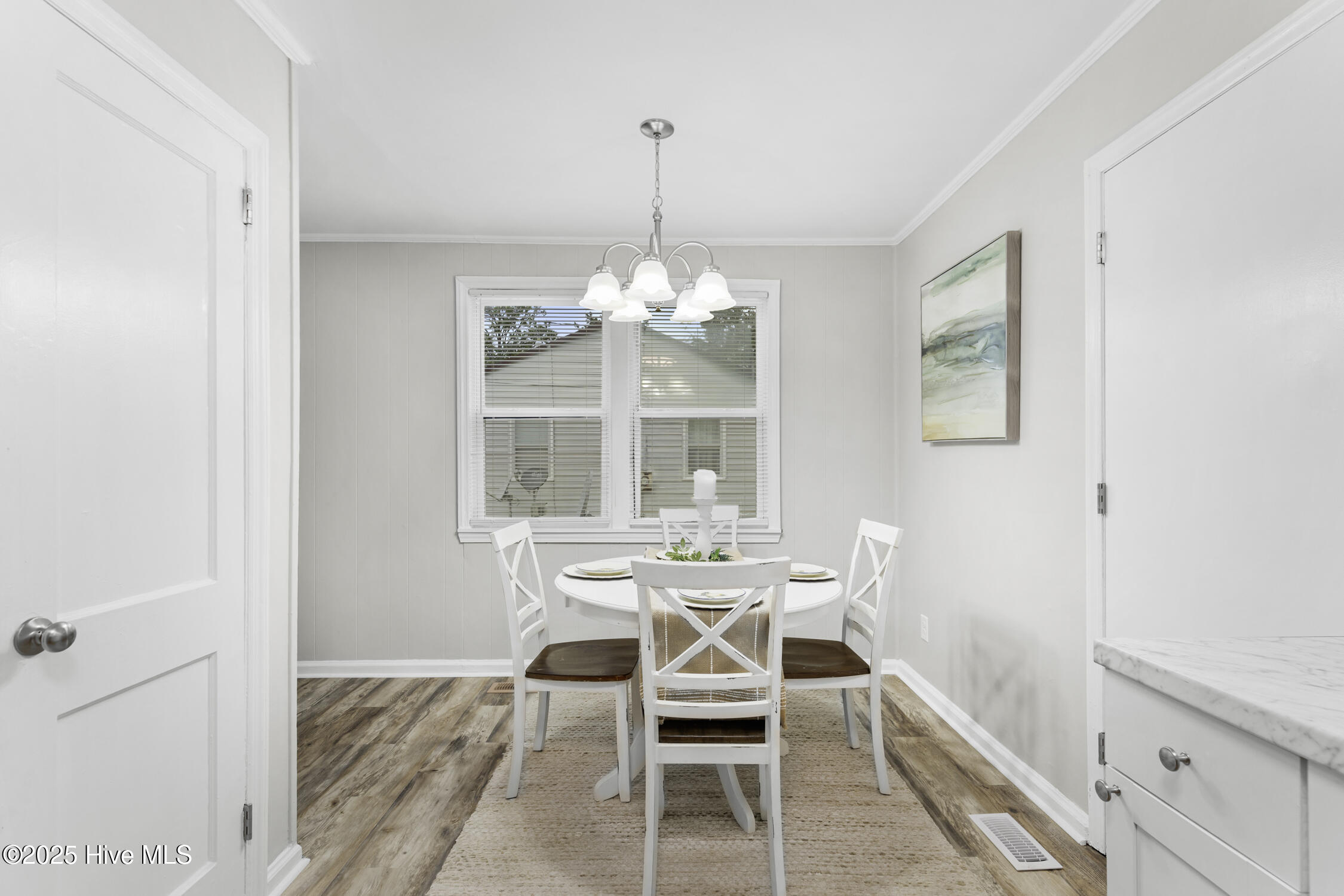 100546892 | Photo 10