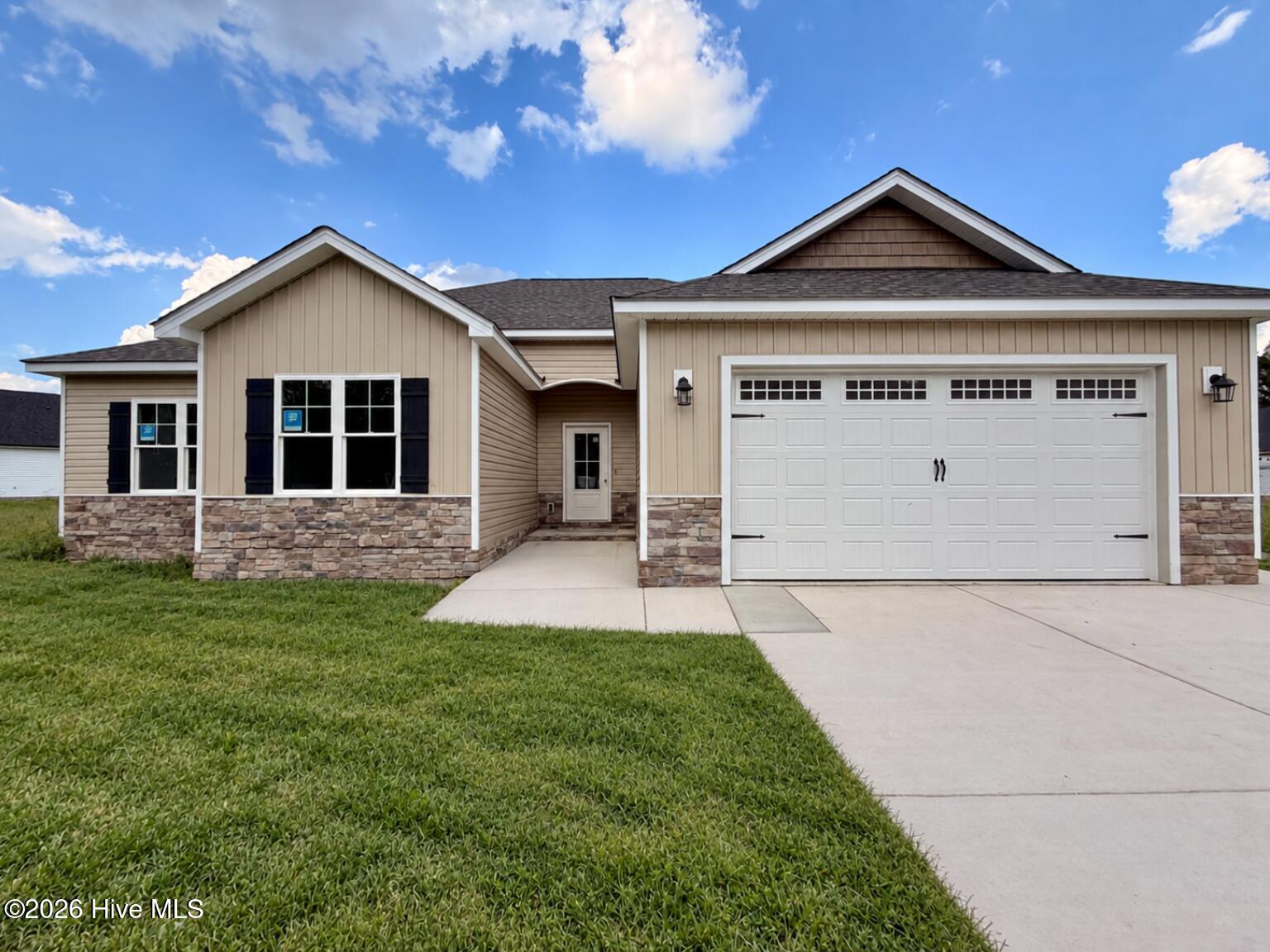 Photo 2 of Single family home for sale at 3717 Chatsworth Dr, La Grange, NC 28551 | MLS# 100587703 | Listing updated on 2026-09-20