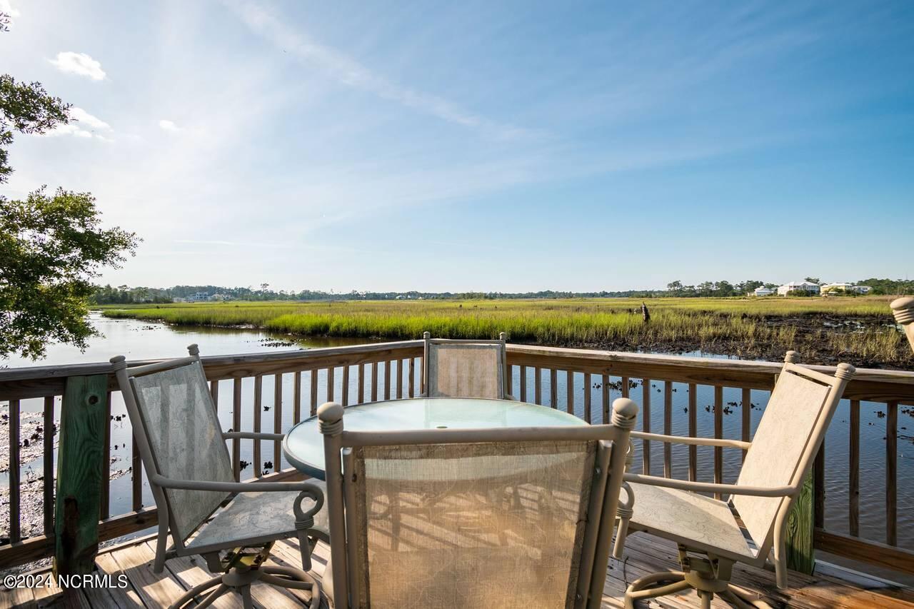 100560914 | Photo 65