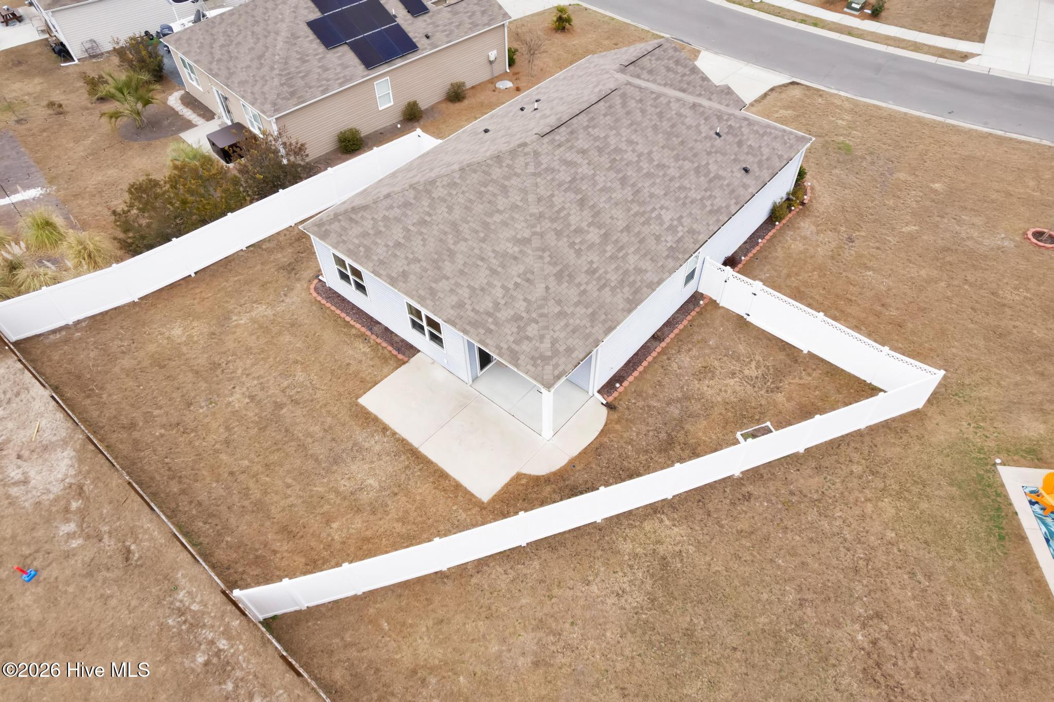 100557258 | Photo 31