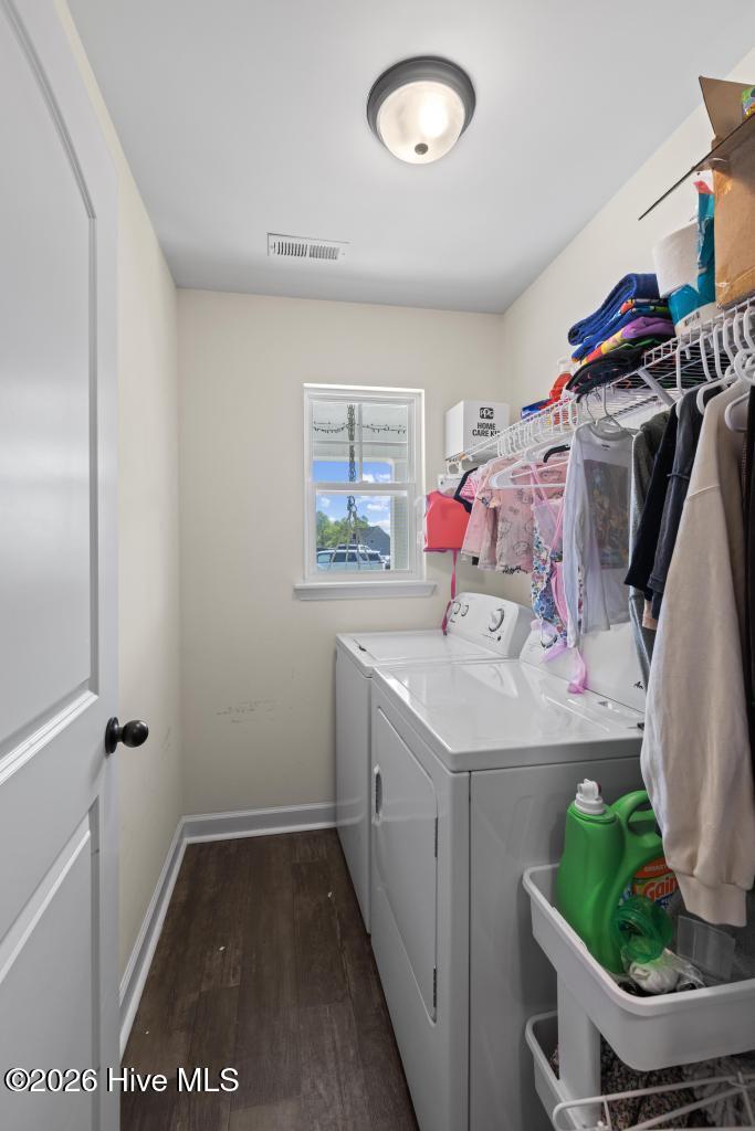 100567312 | Photo 25