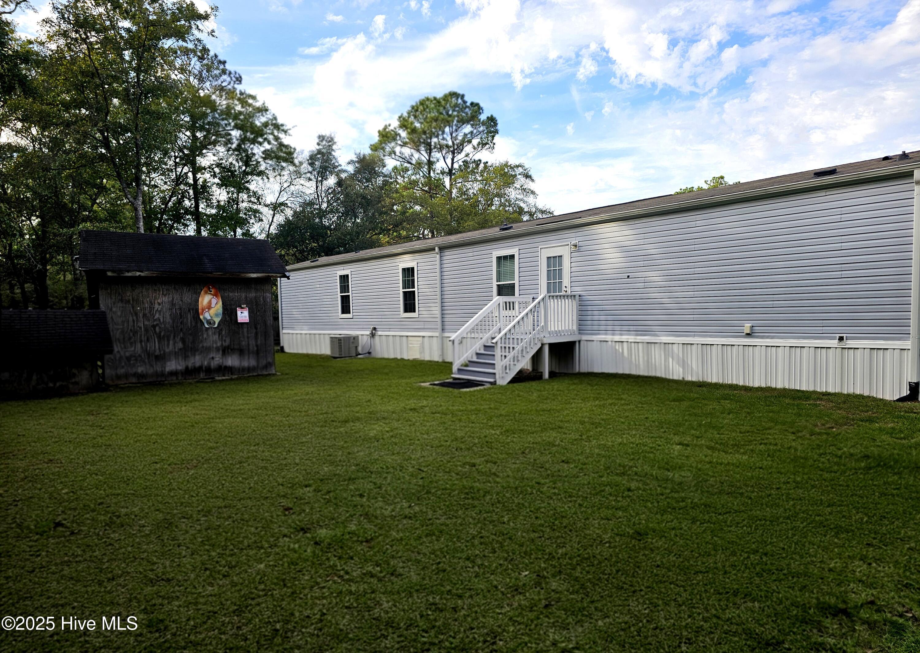 100535573 | Photo 11