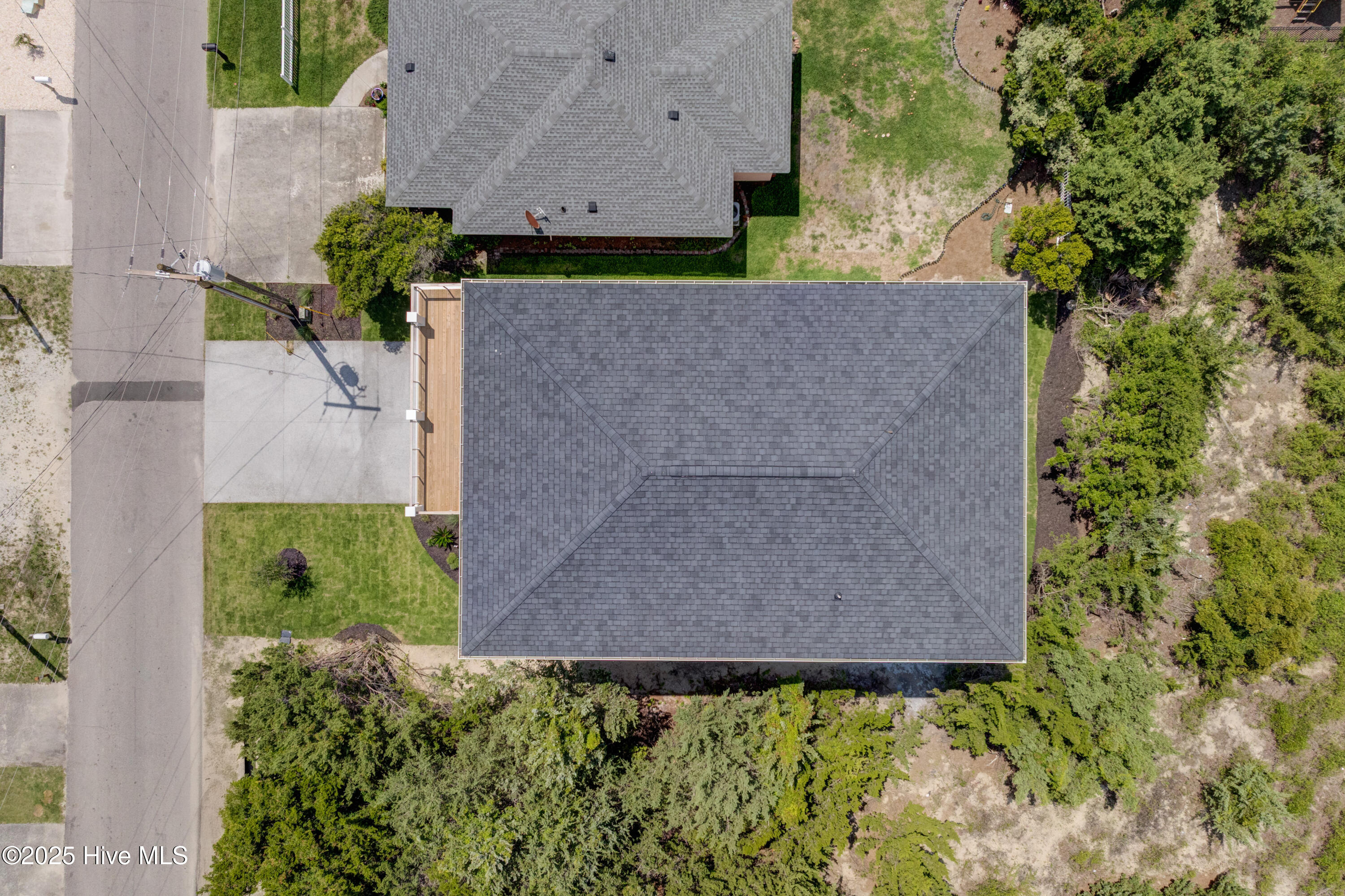 100519024 | Photo 65