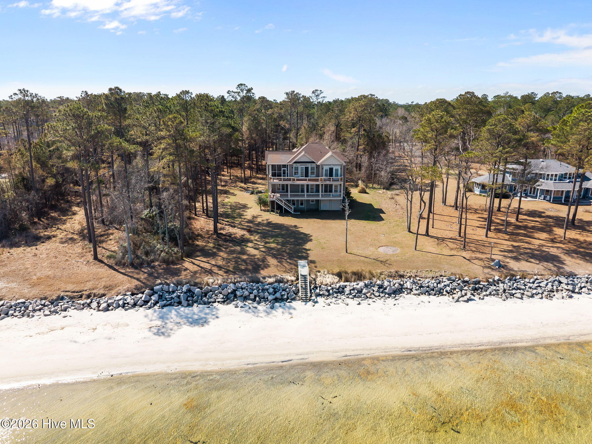 486 Sandy Point 