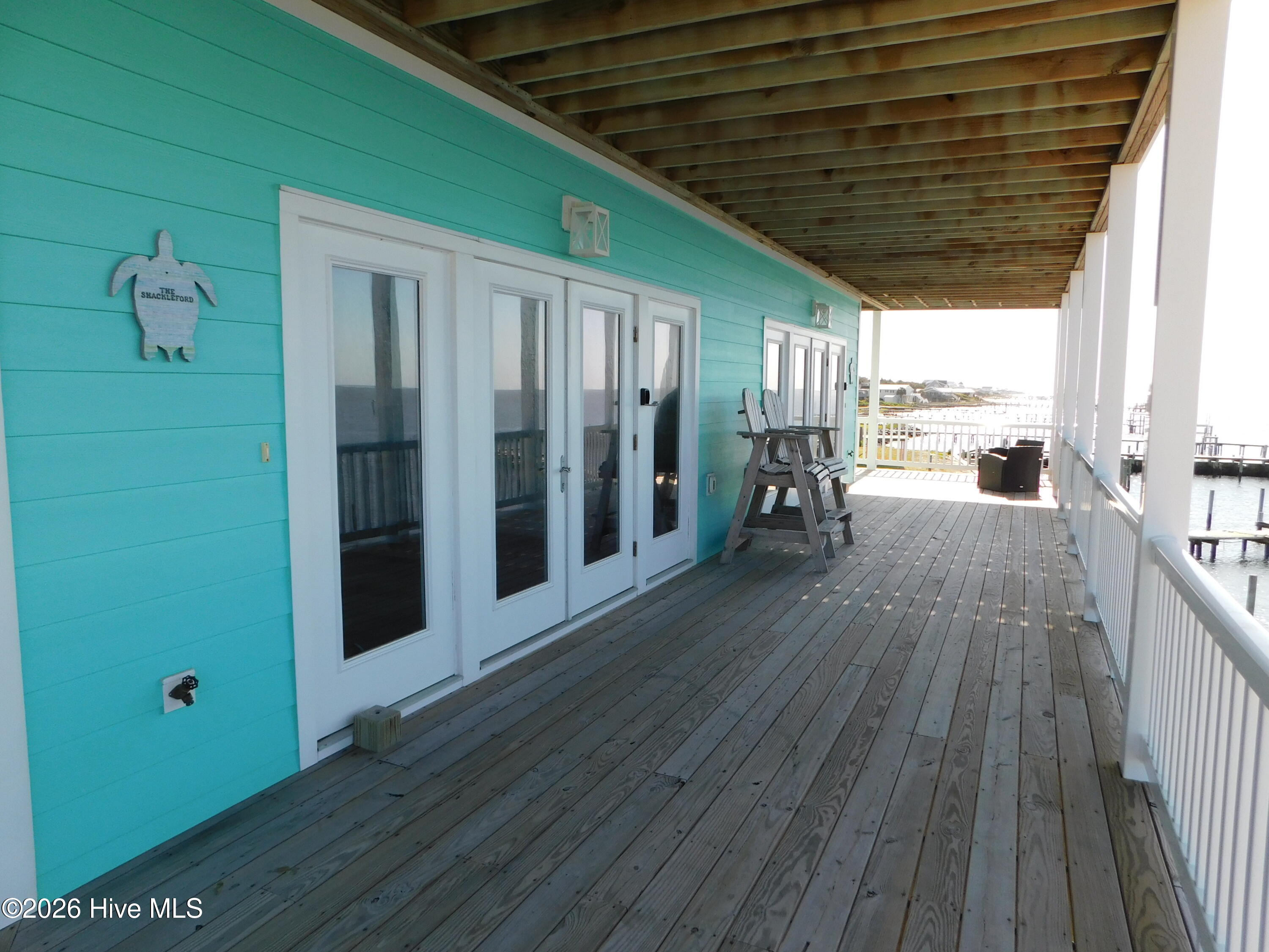 142 S Ferry Dock Road B,Harkers Island