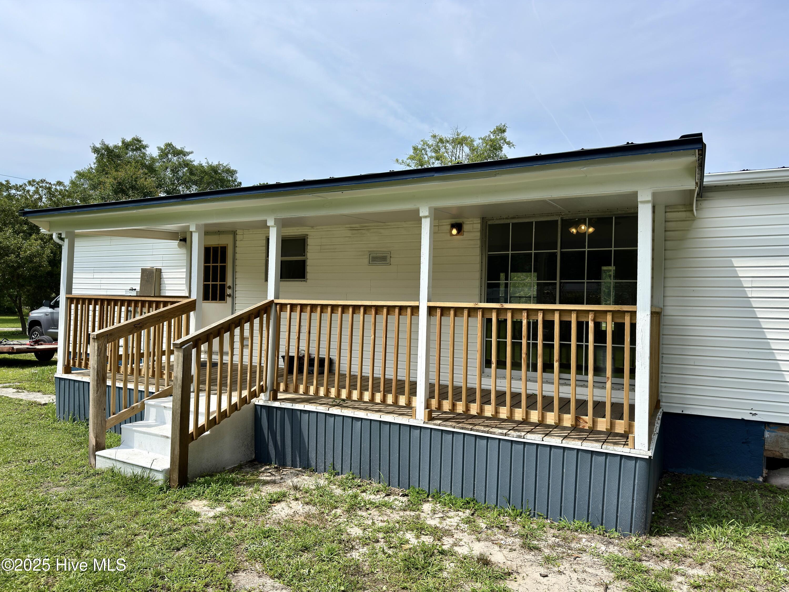 100515602 | Photo 19