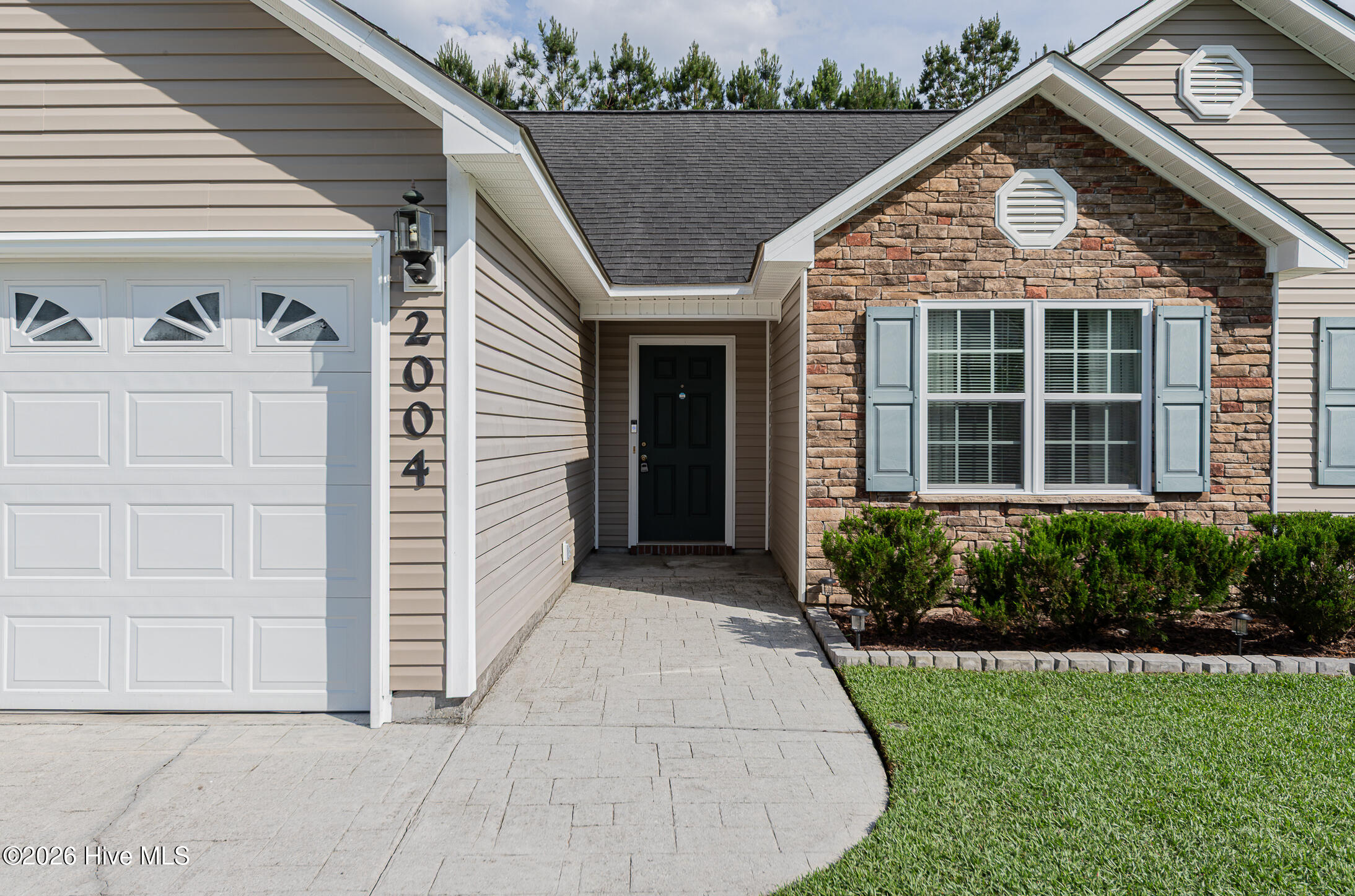2004 W T. Whitehead Drive,Jacksonville