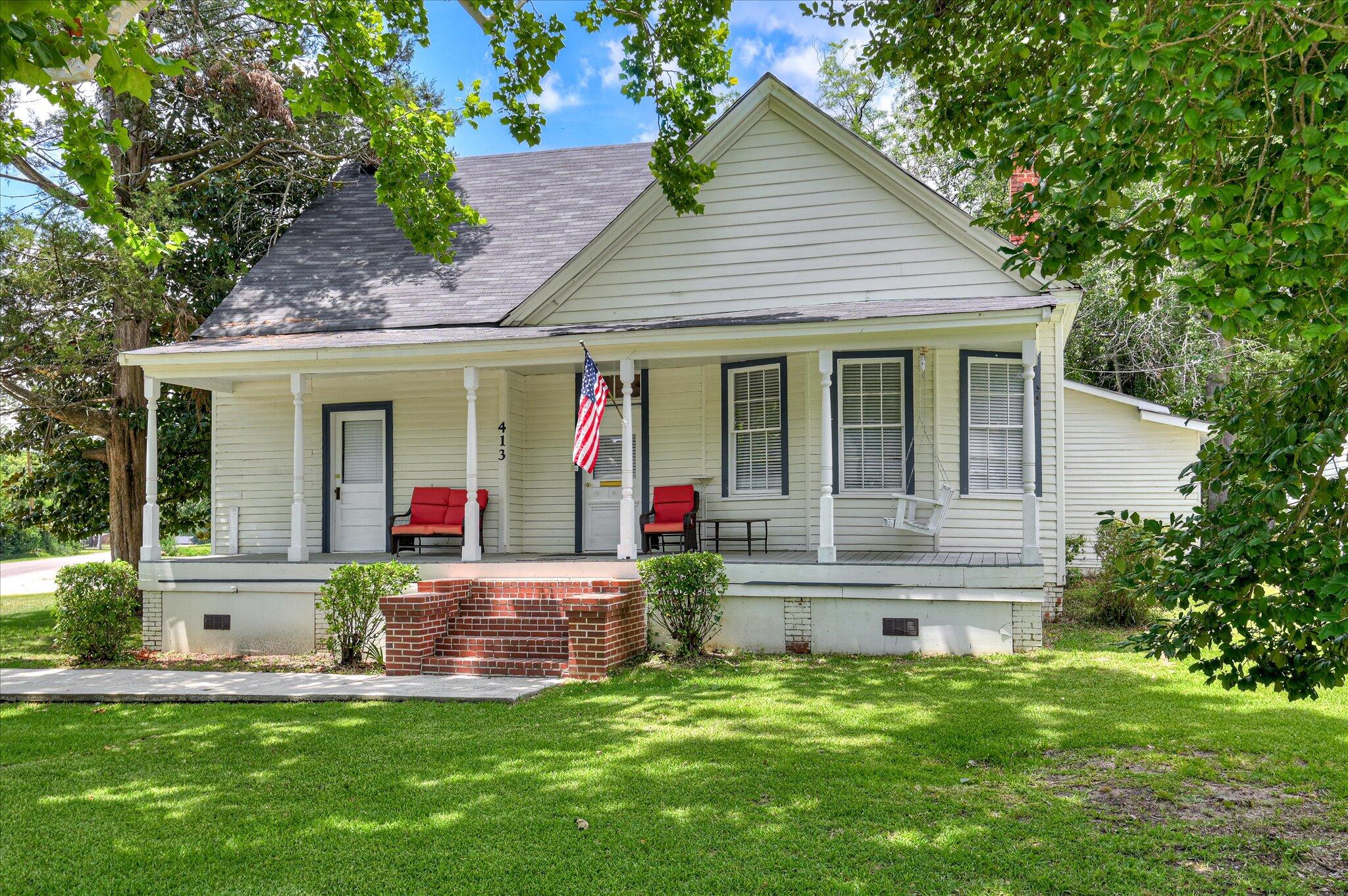 Homes for sale in Waynesboro, GA | 413 Jones Ave, Waynesboro, GA 30830 | MLS# 544103