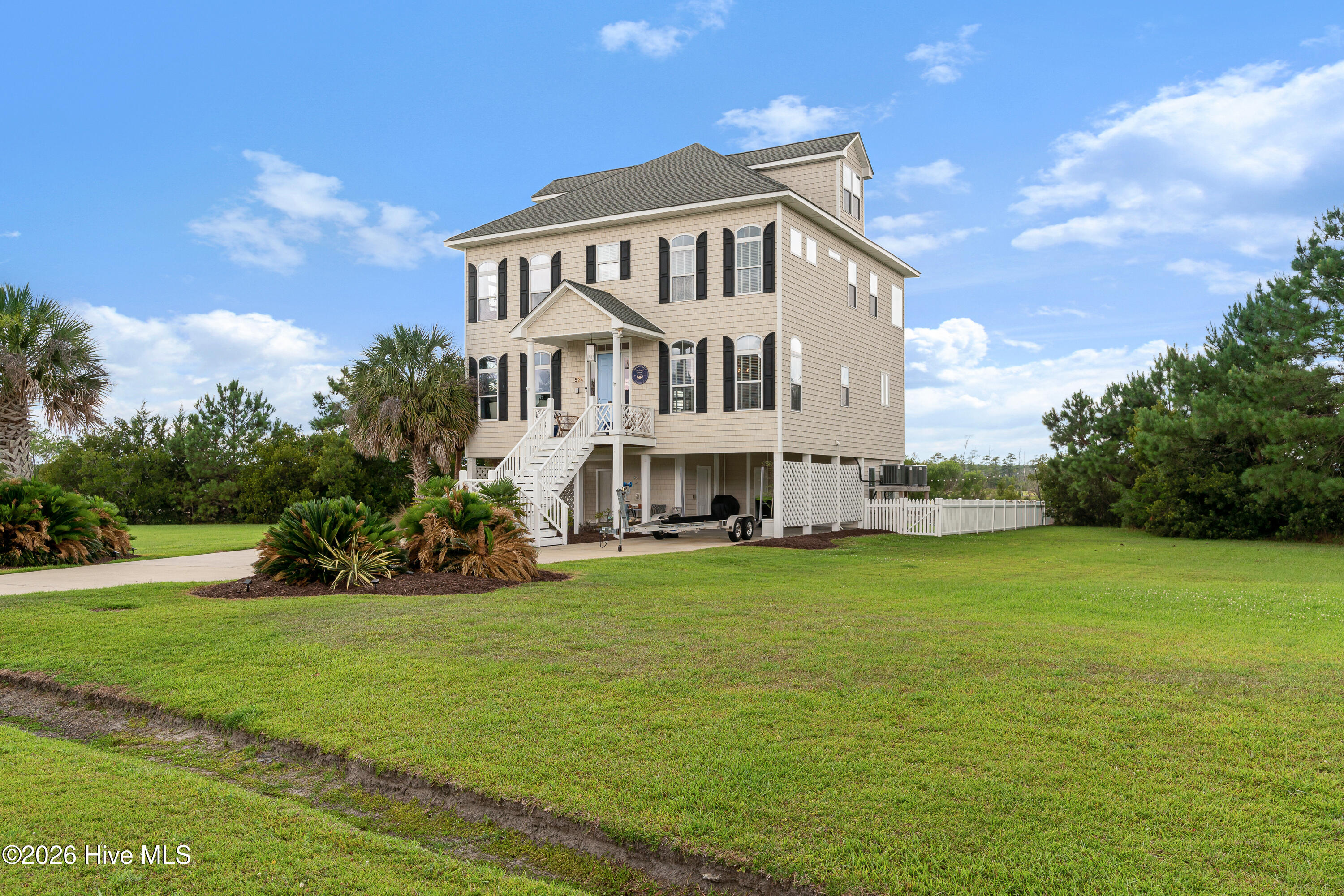 524 Shipmast Court & Slip #4,Beaufort