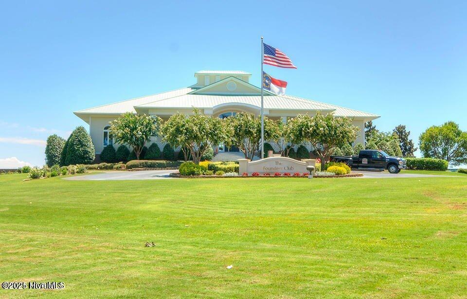 100523896 | Photo 62