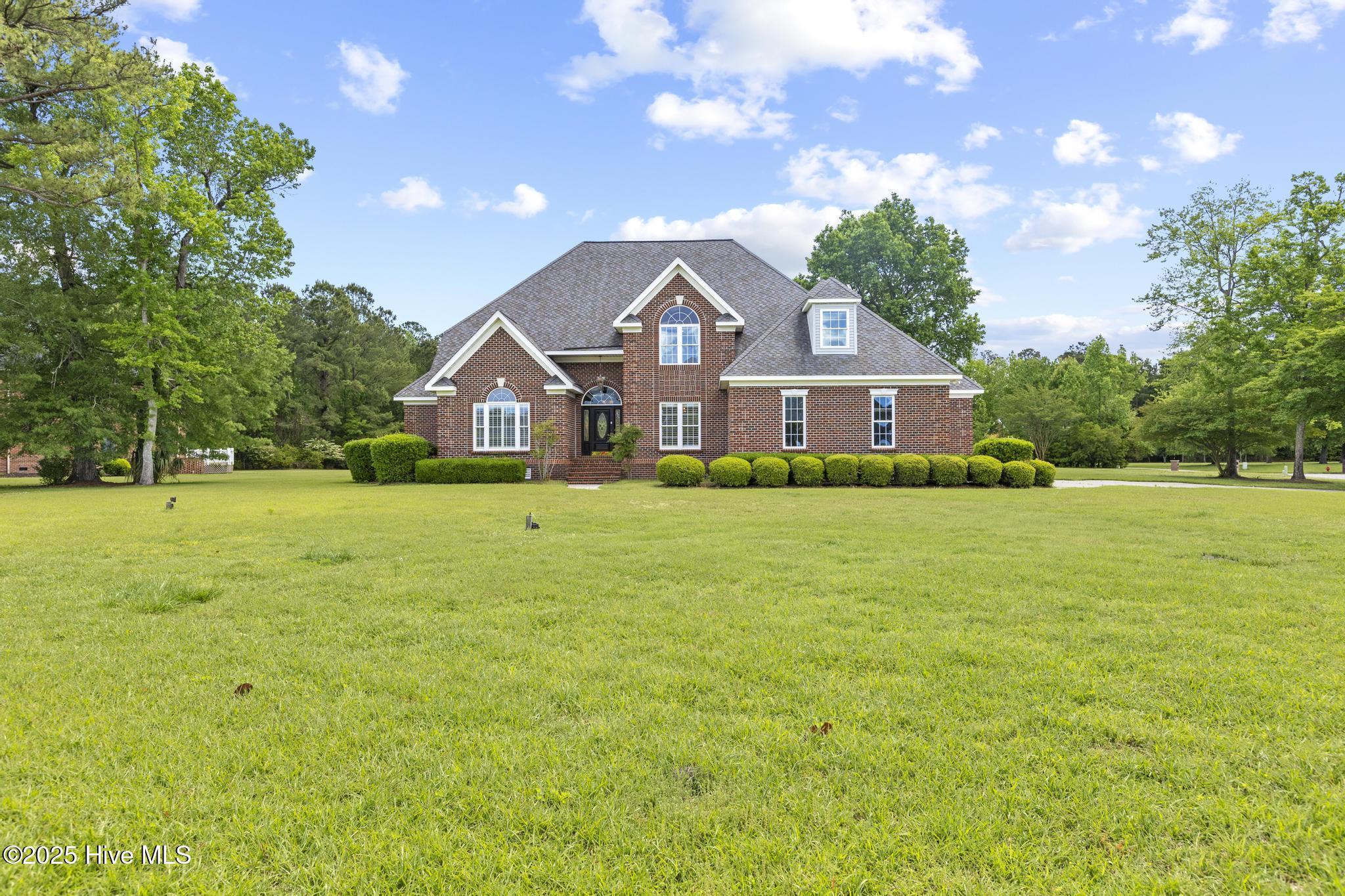 100508292 | Photo 59